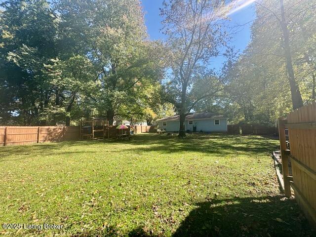 6916 Triangle Dr