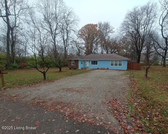 6916 Triangle Dr