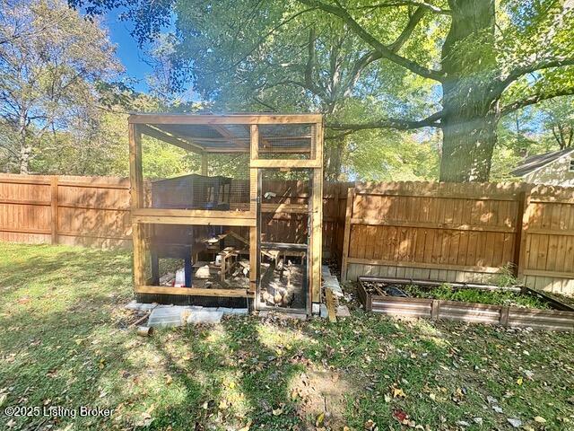 6916 Triangle Dr