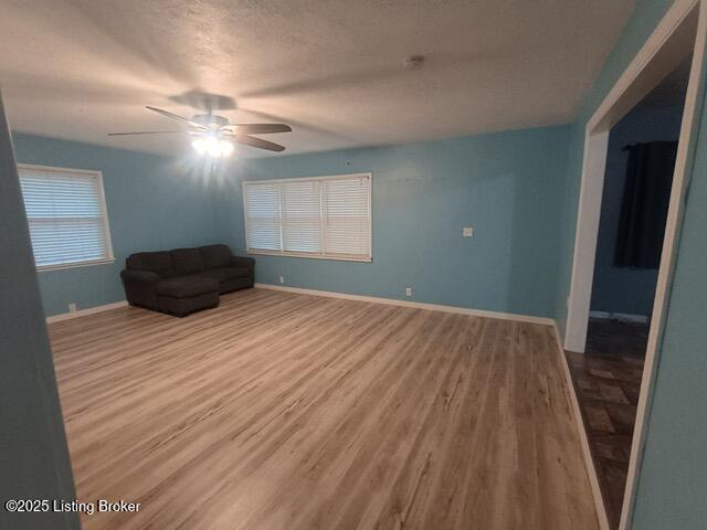 6916 Triangle Dr