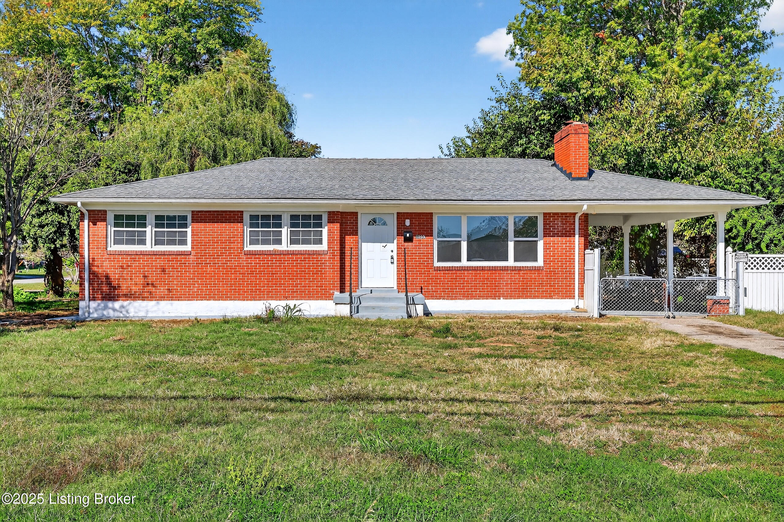 1959 Bashford Manor Ln, Louisville