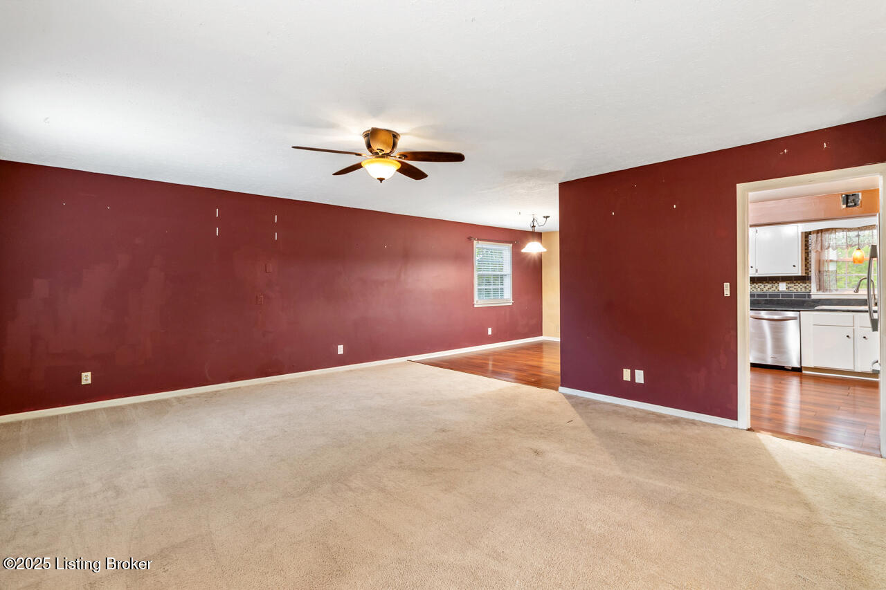 10025 Clearcreek Way