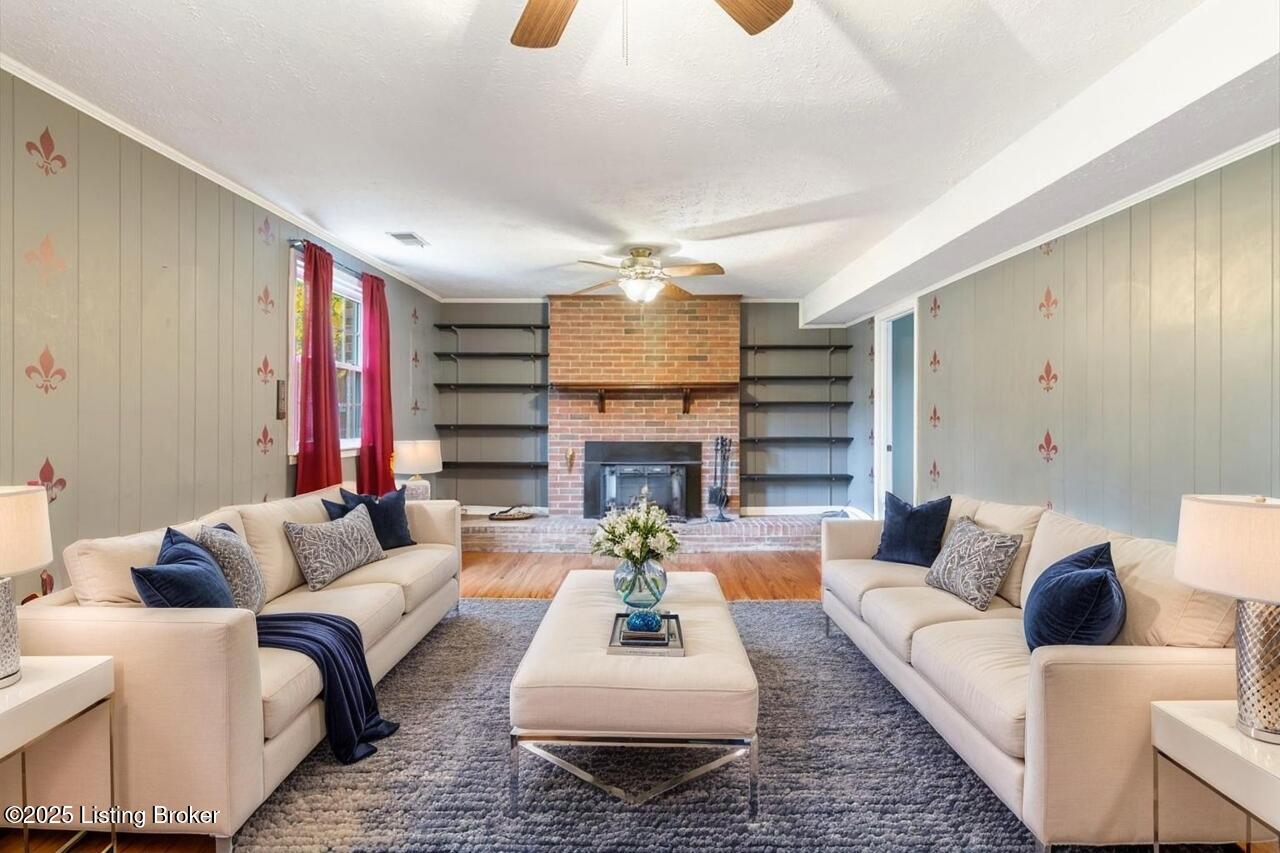 10025 Clearcreek Way