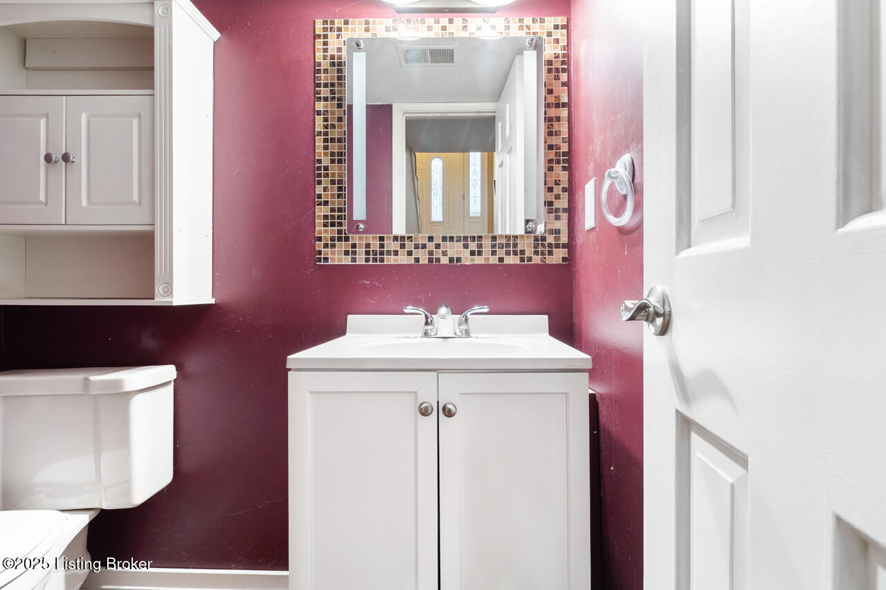 10025 Clearcreek Way