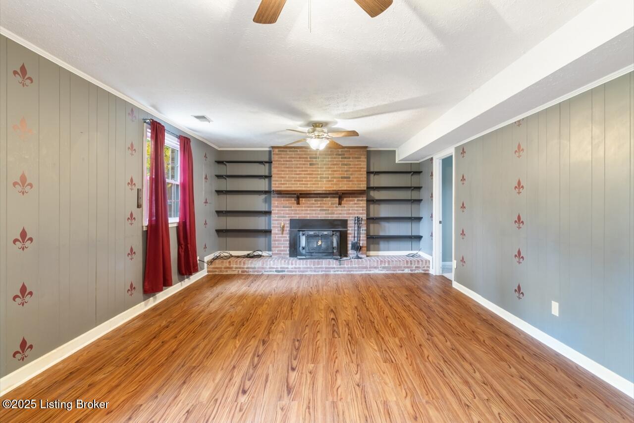 10025 Clearcreek Way