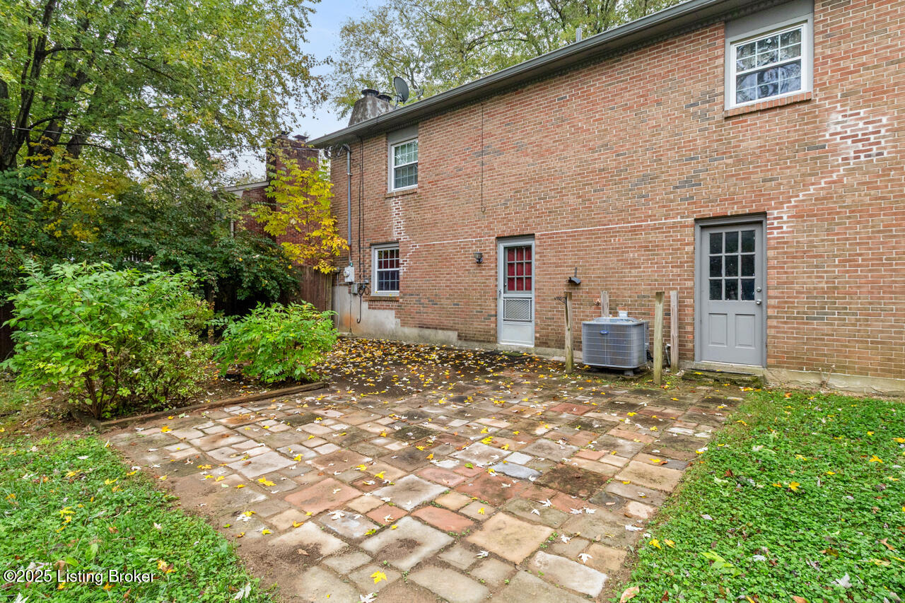 10025 Clearcreek Way