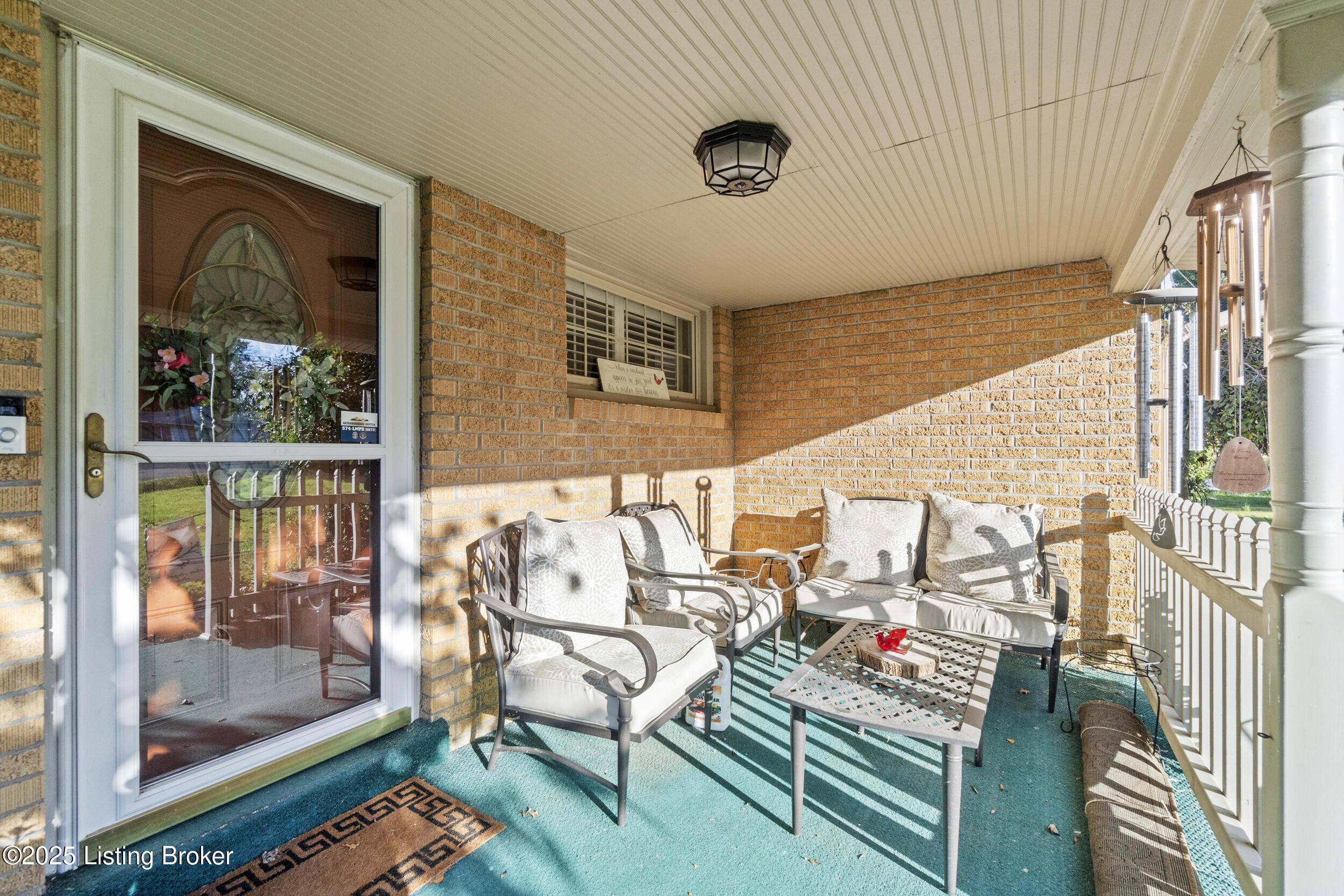 5102 Nancy Ave