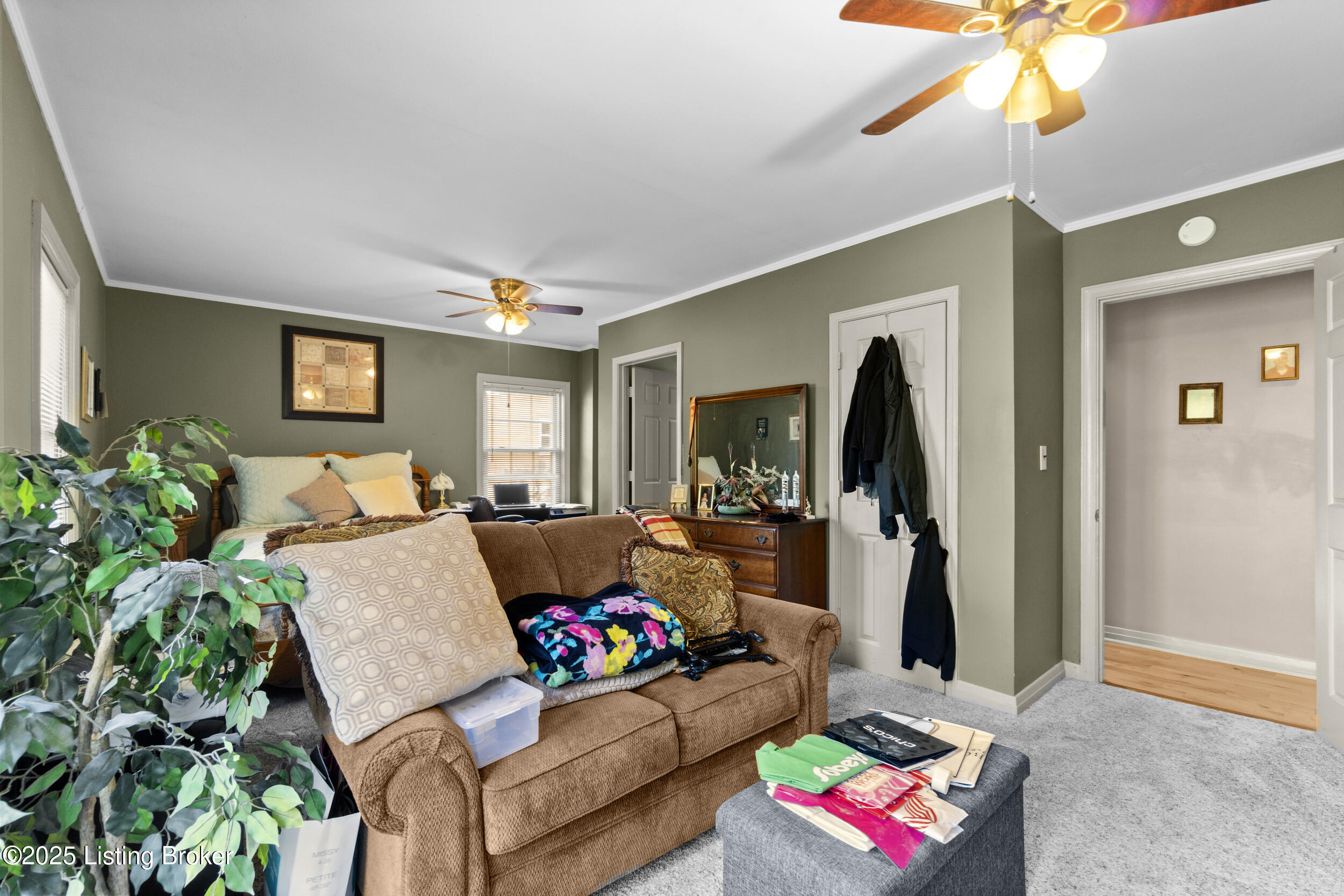 5102 Nancy Ave