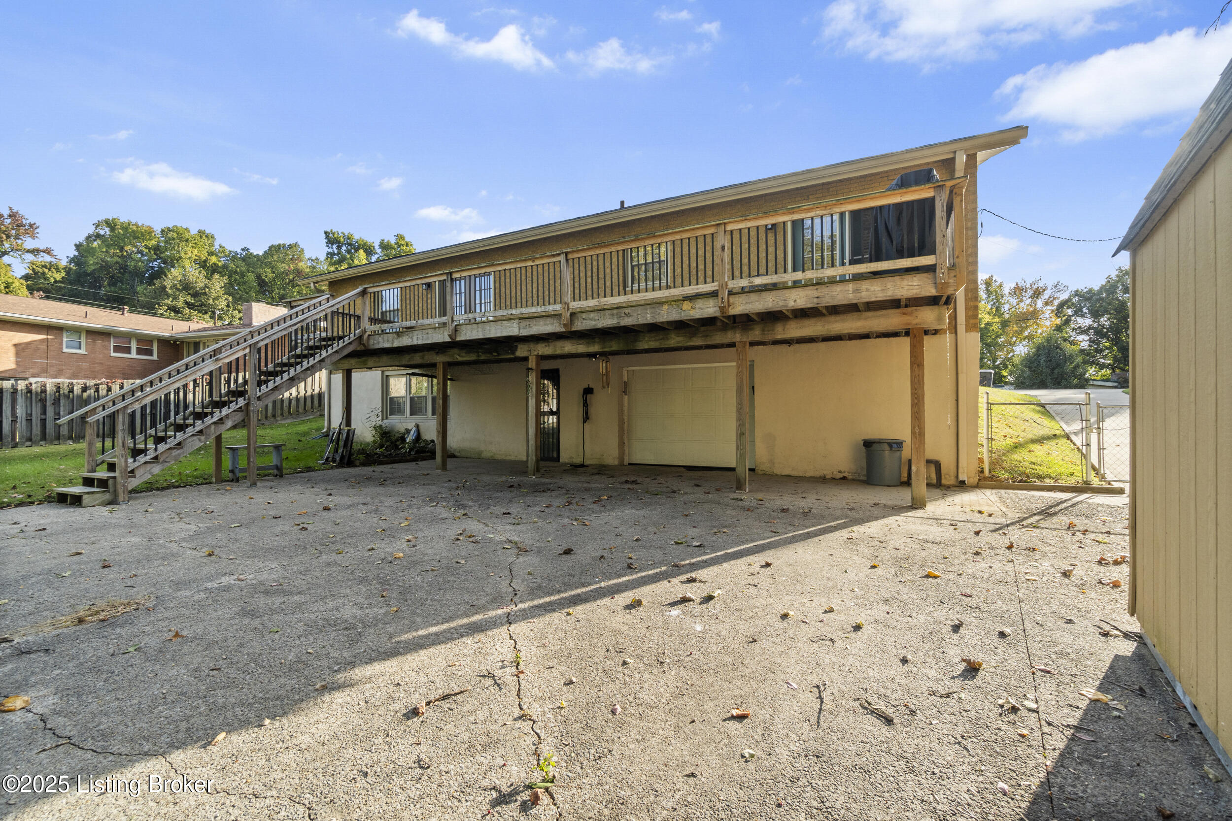 5102 Nancy Ave