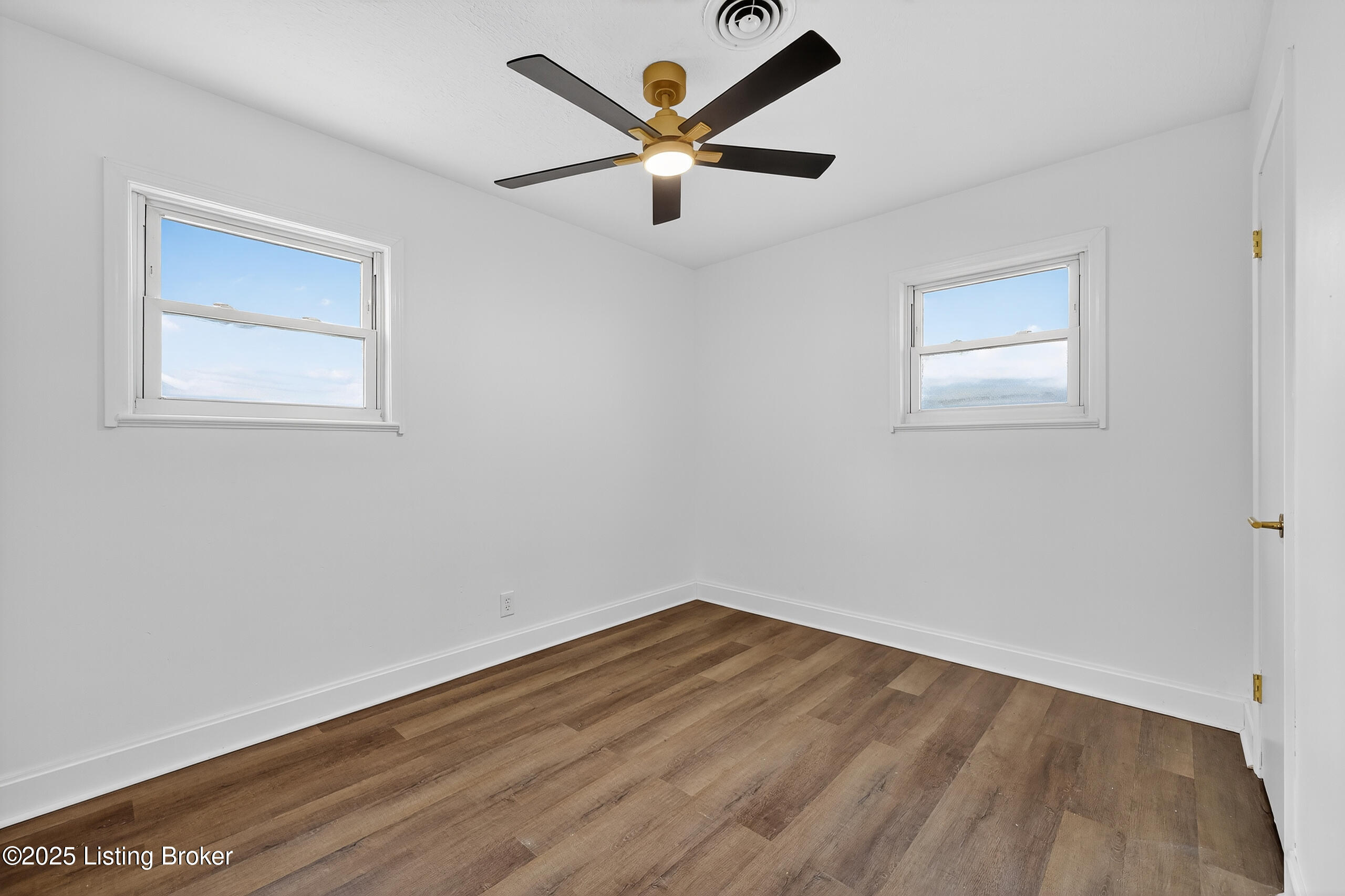 4919 Valley Station Rd