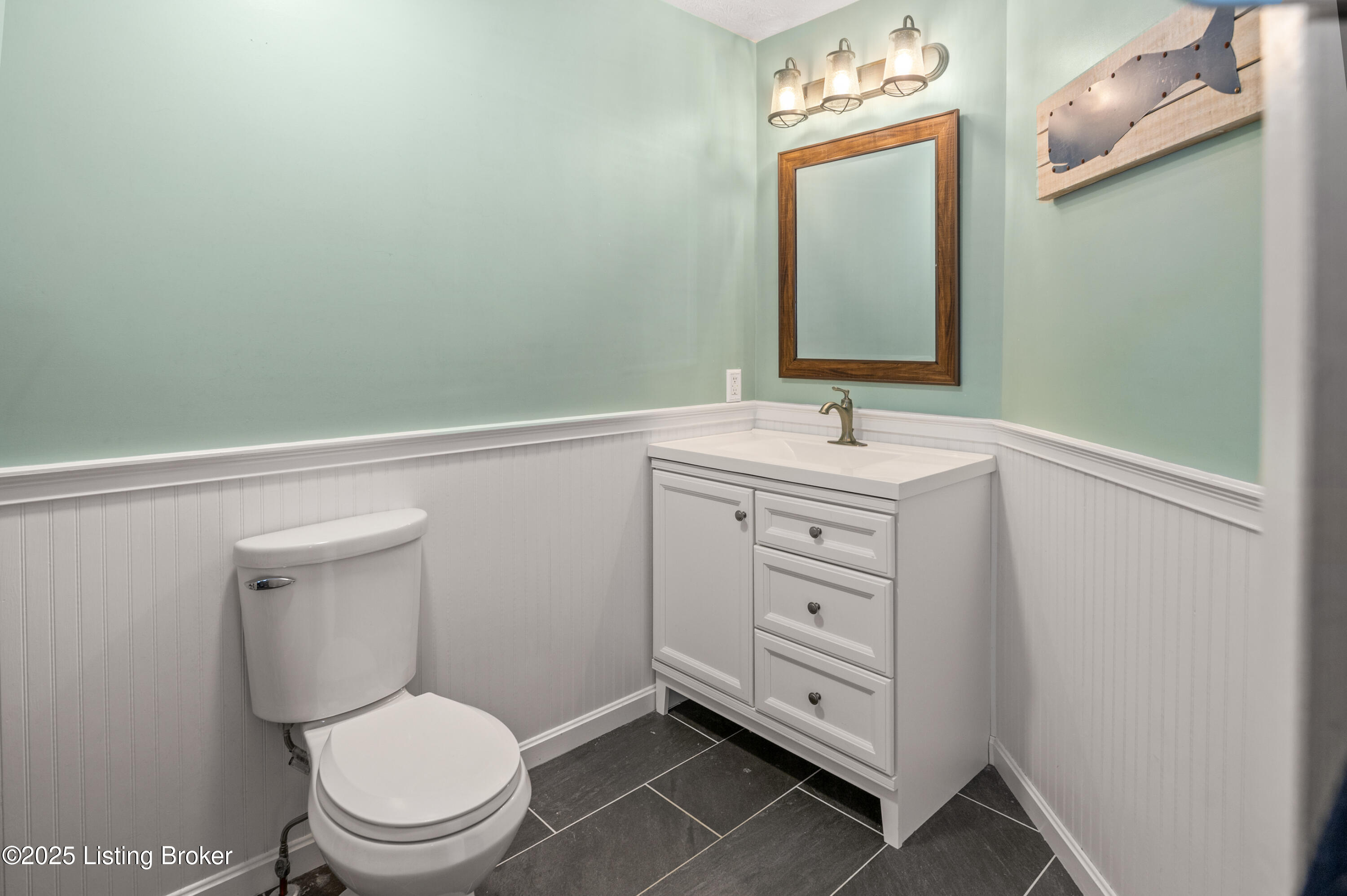 127 Shady Brook Ln