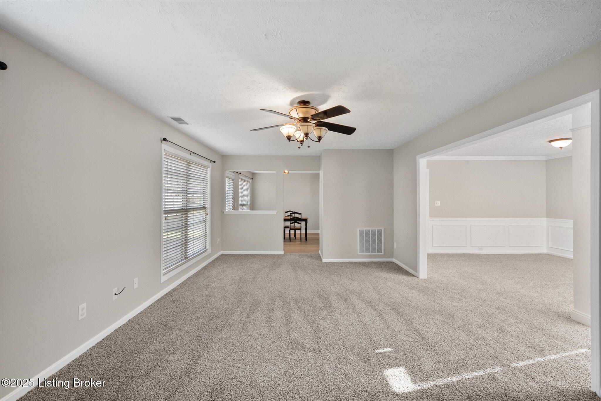 6910 Caitlynn Way