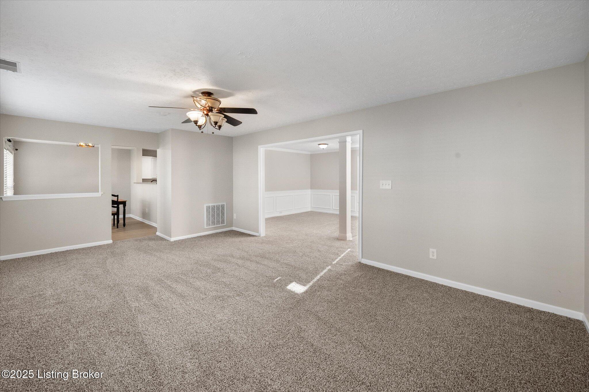 6910 Caitlynn Way