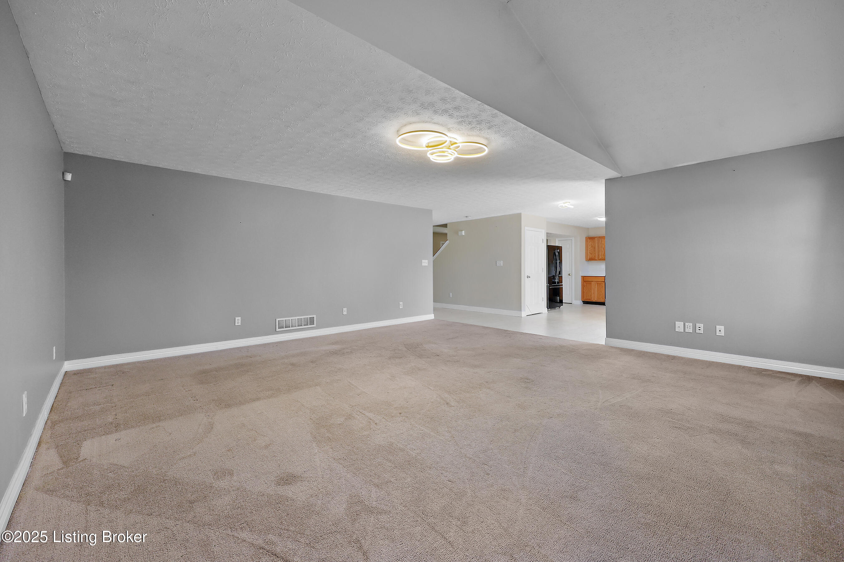 4428 Fallen Apple Ln