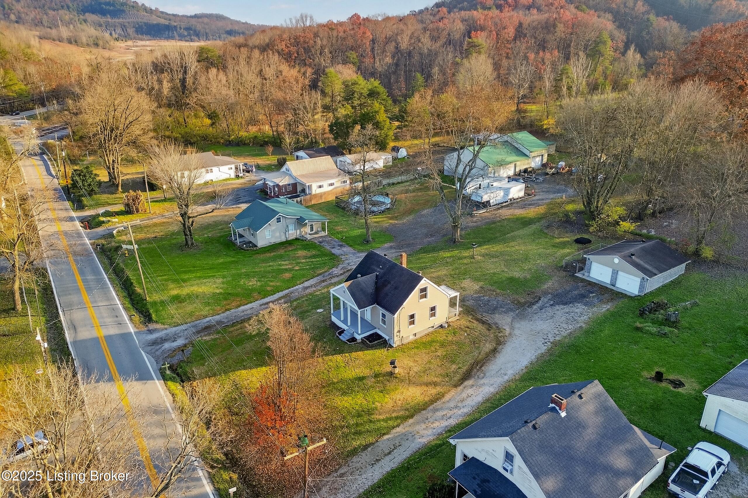 11010 National Turnpike