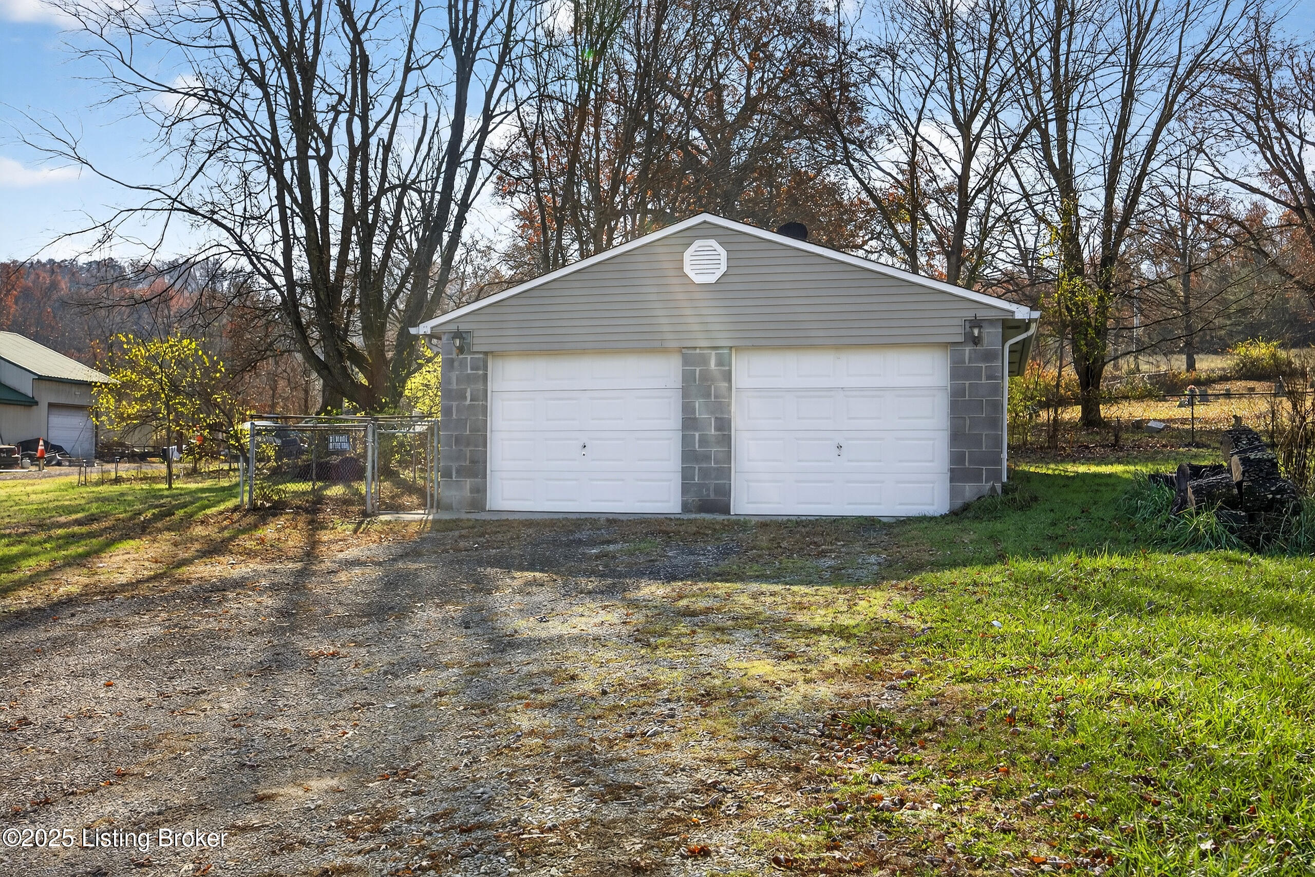 11010 National Turnpike