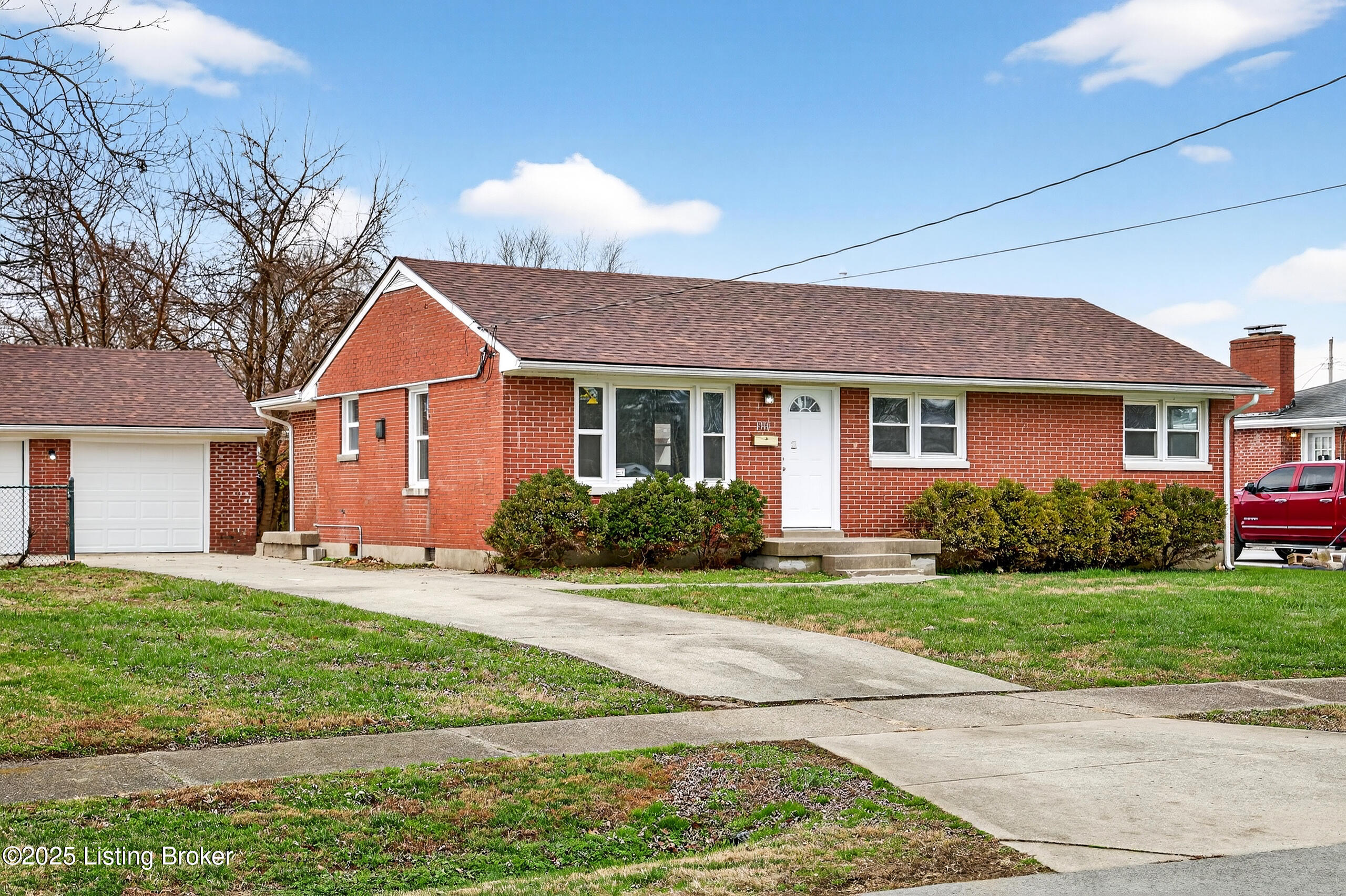 1910 Dixie Garden Dr