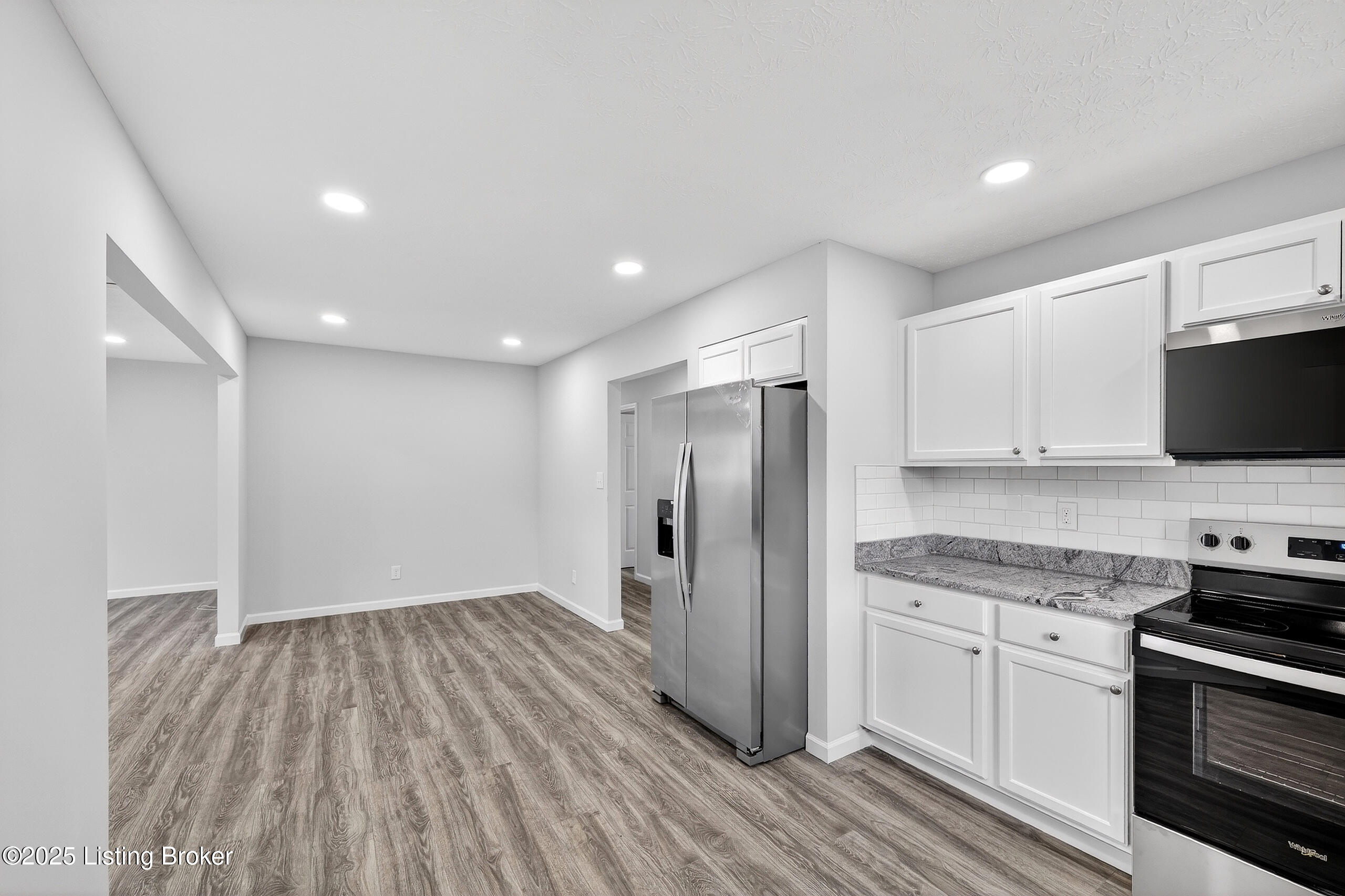 1910 Dixie Garden Dr