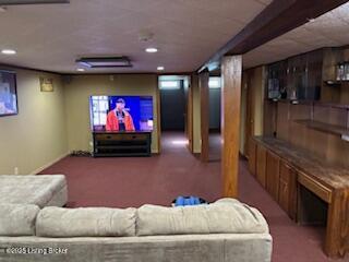 3212 Carrie Dr