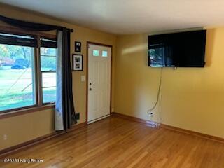 3212 Carrie Dr