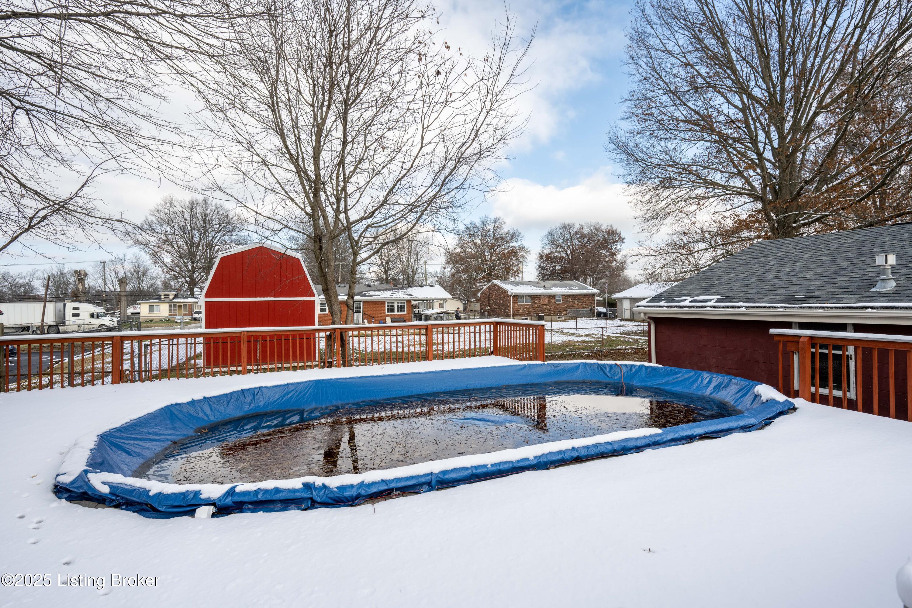 7517 Mallard Dr