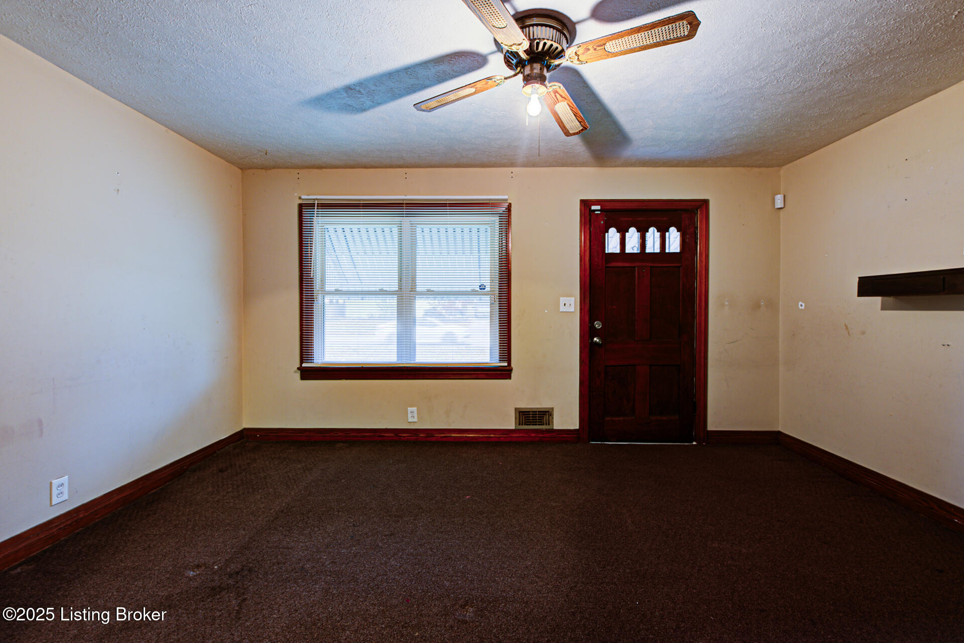 7311 Sky Blue Ave