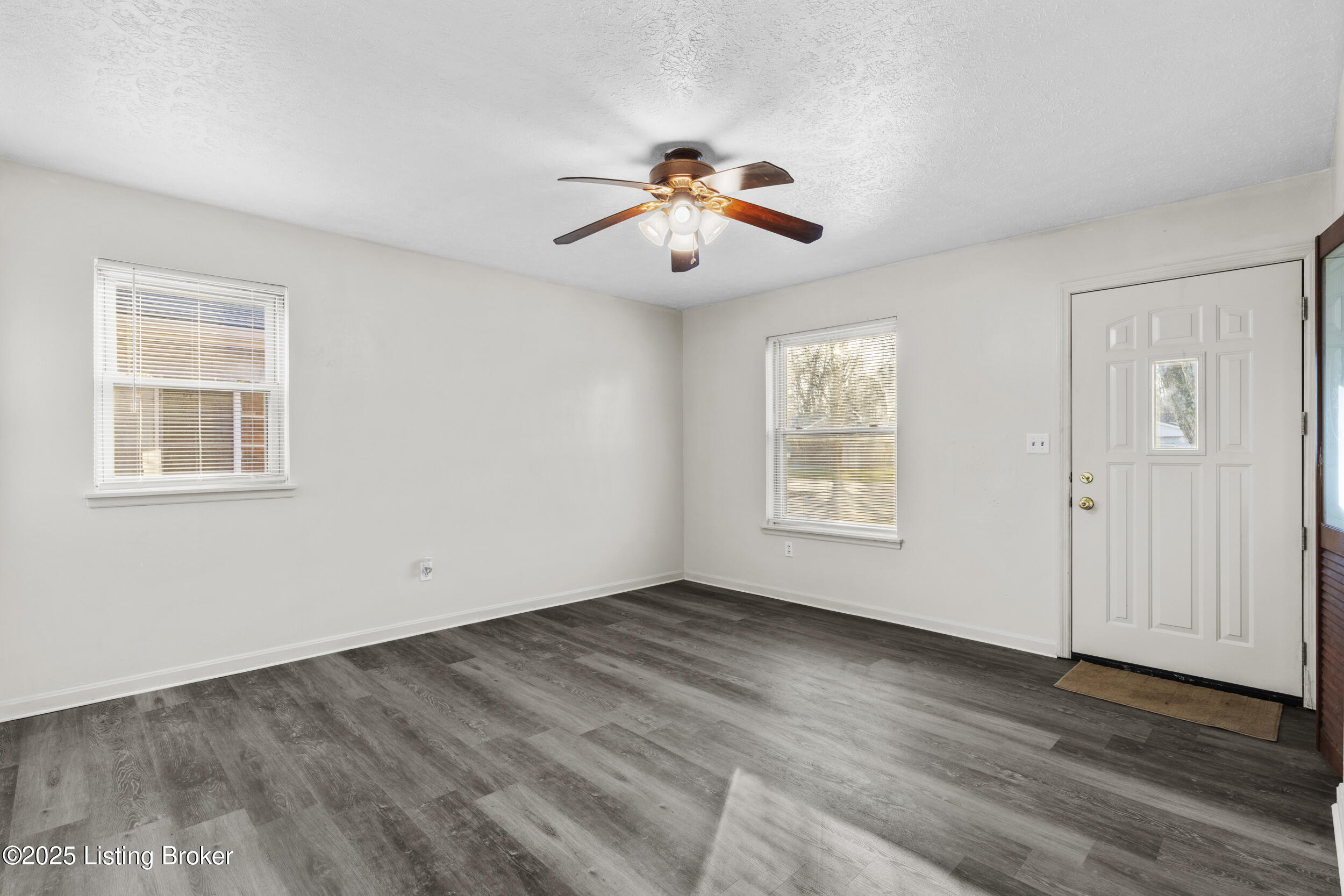 8405 Jan Way