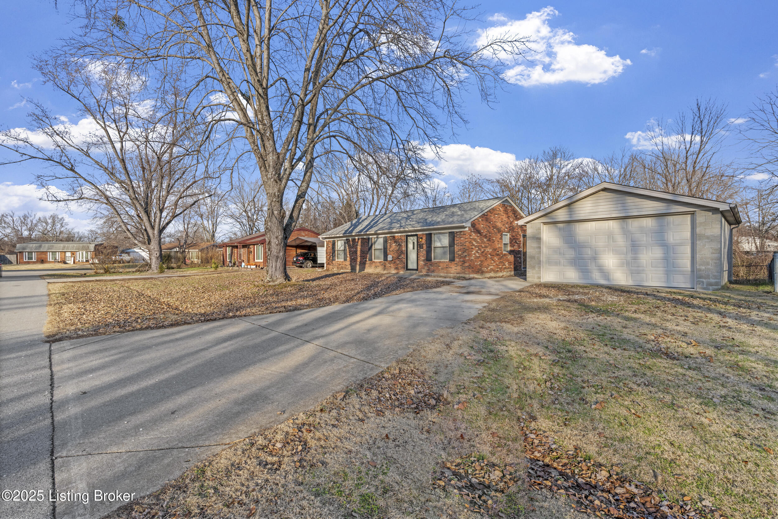 8405 Jan Way