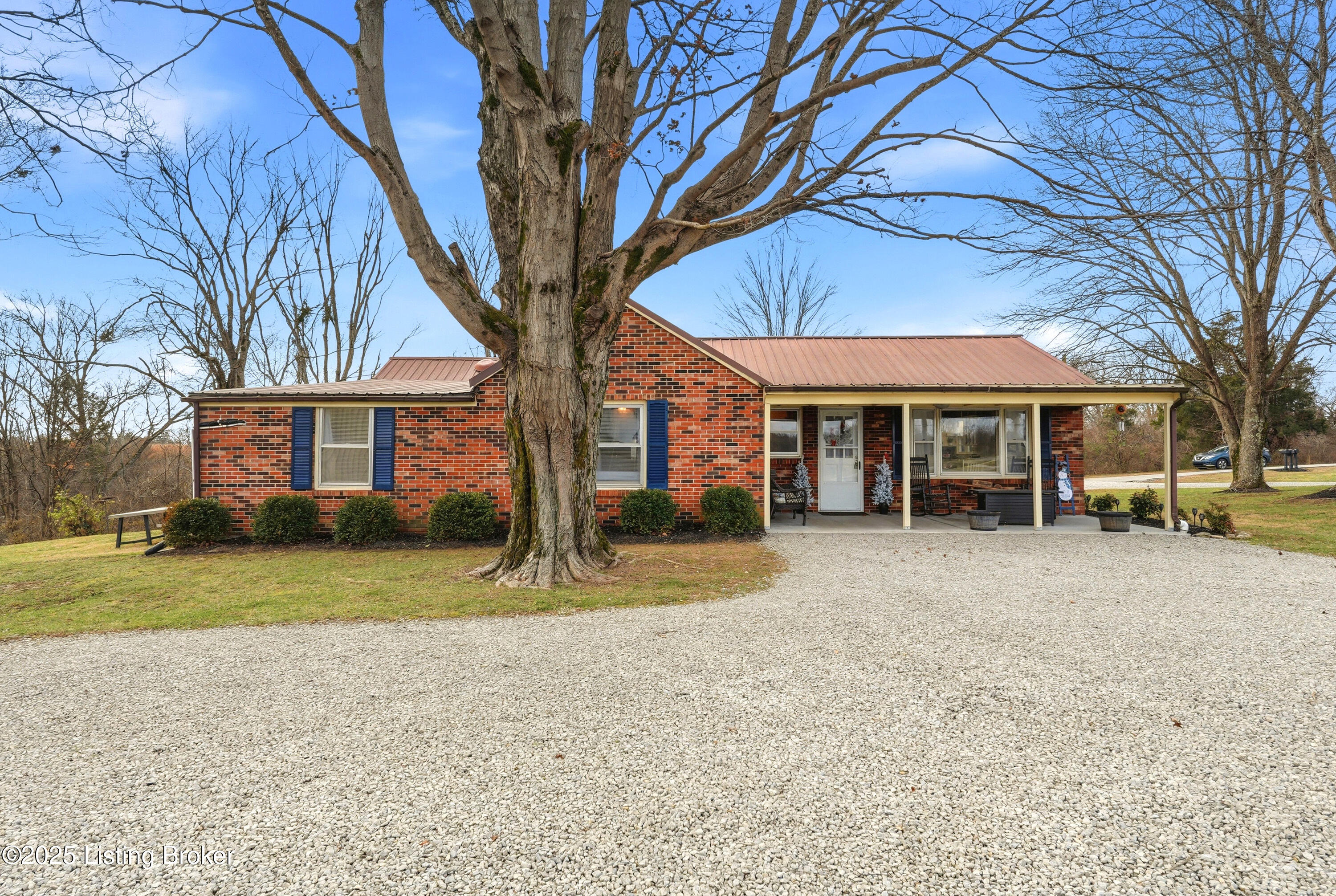 125 Buffalo Hill