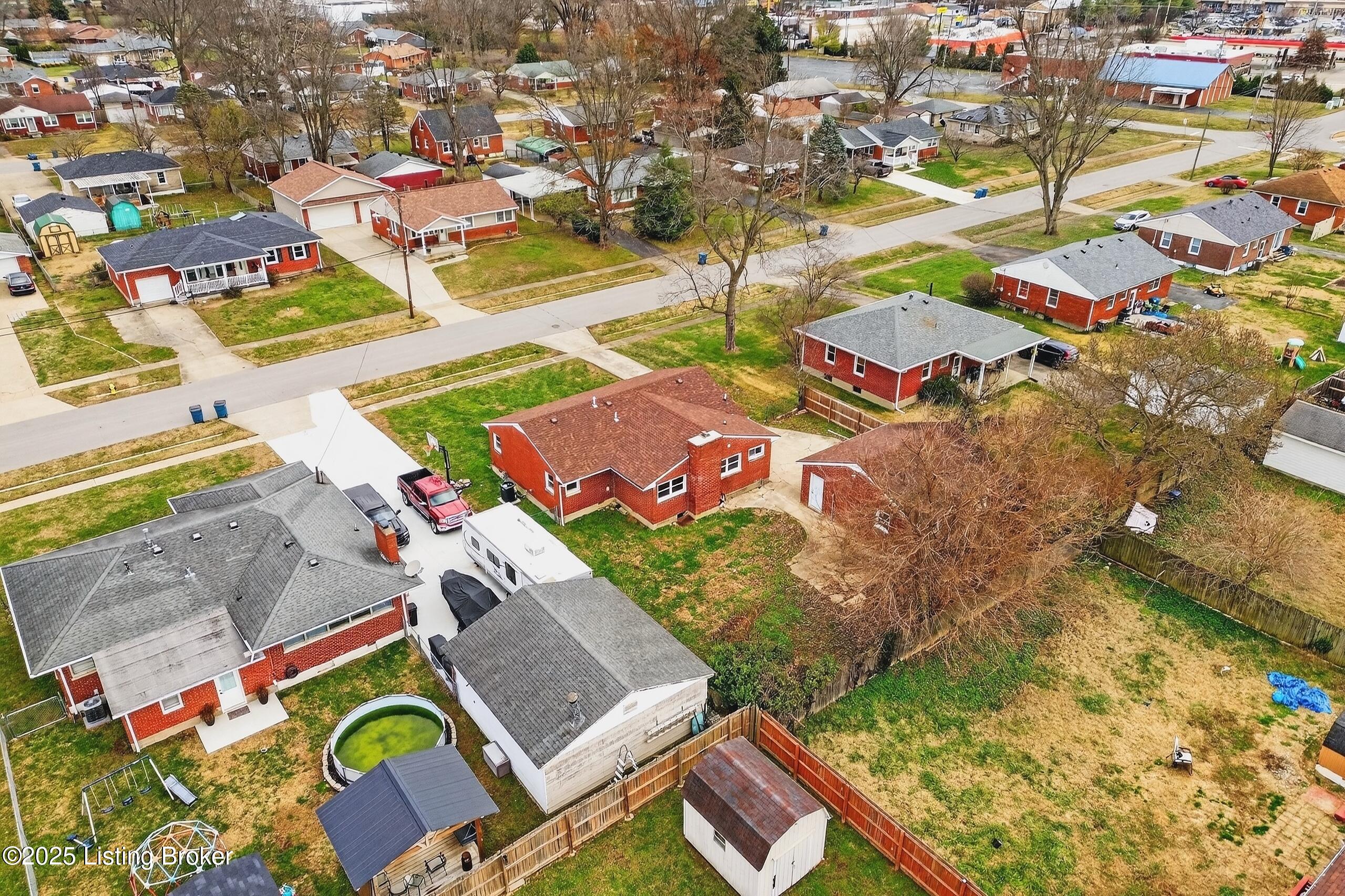 1910 Dixie Garden Dr