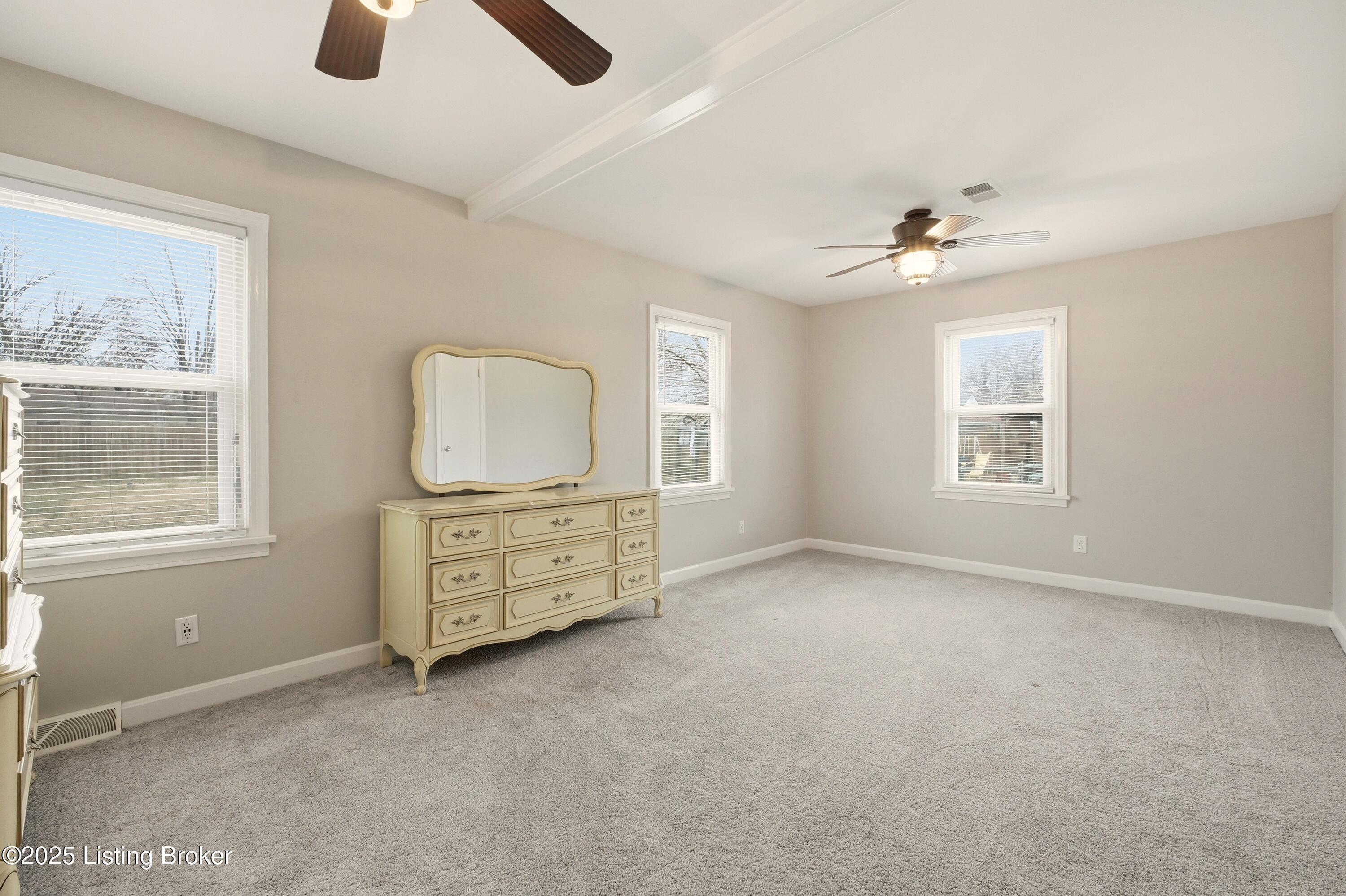 7905 Daffodil Dr