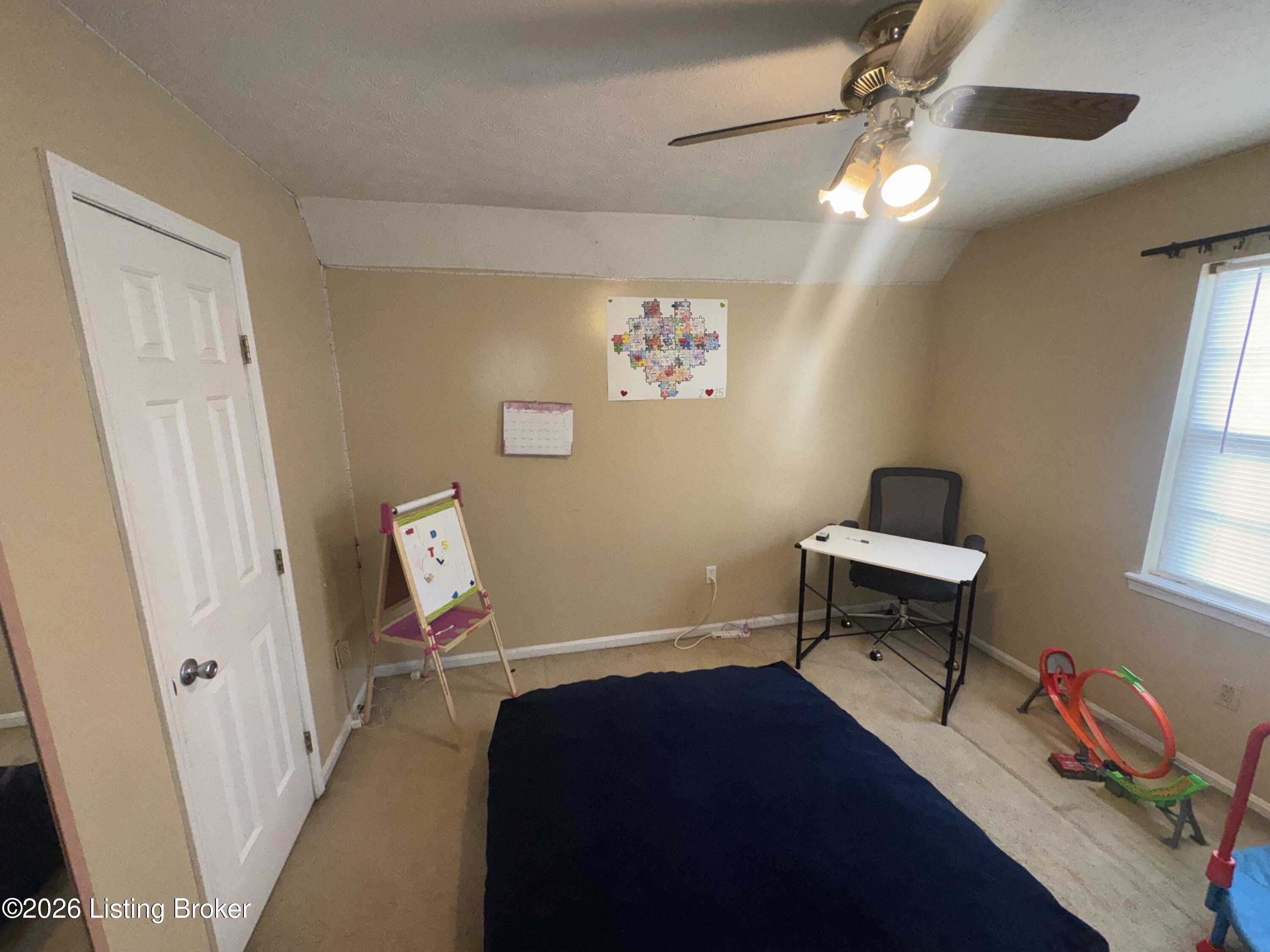 5911 Midnight Ln
