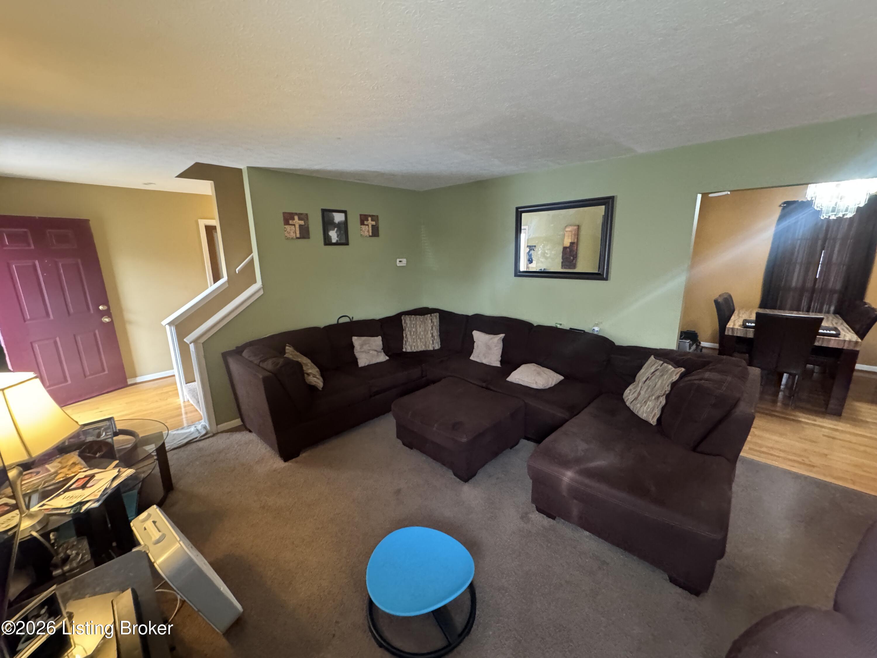 5911 Midnight Ln