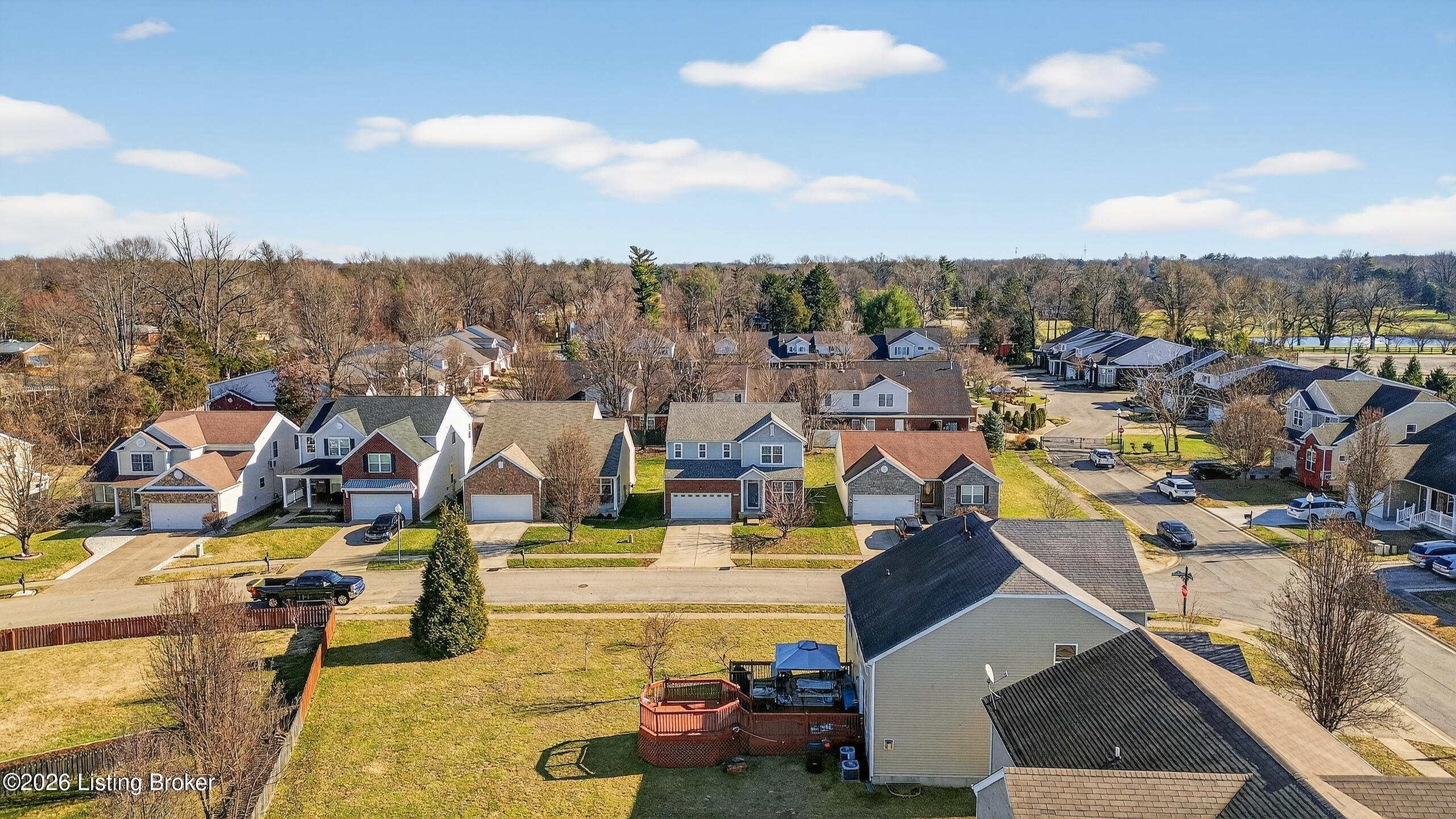 5609 Red Crested Way