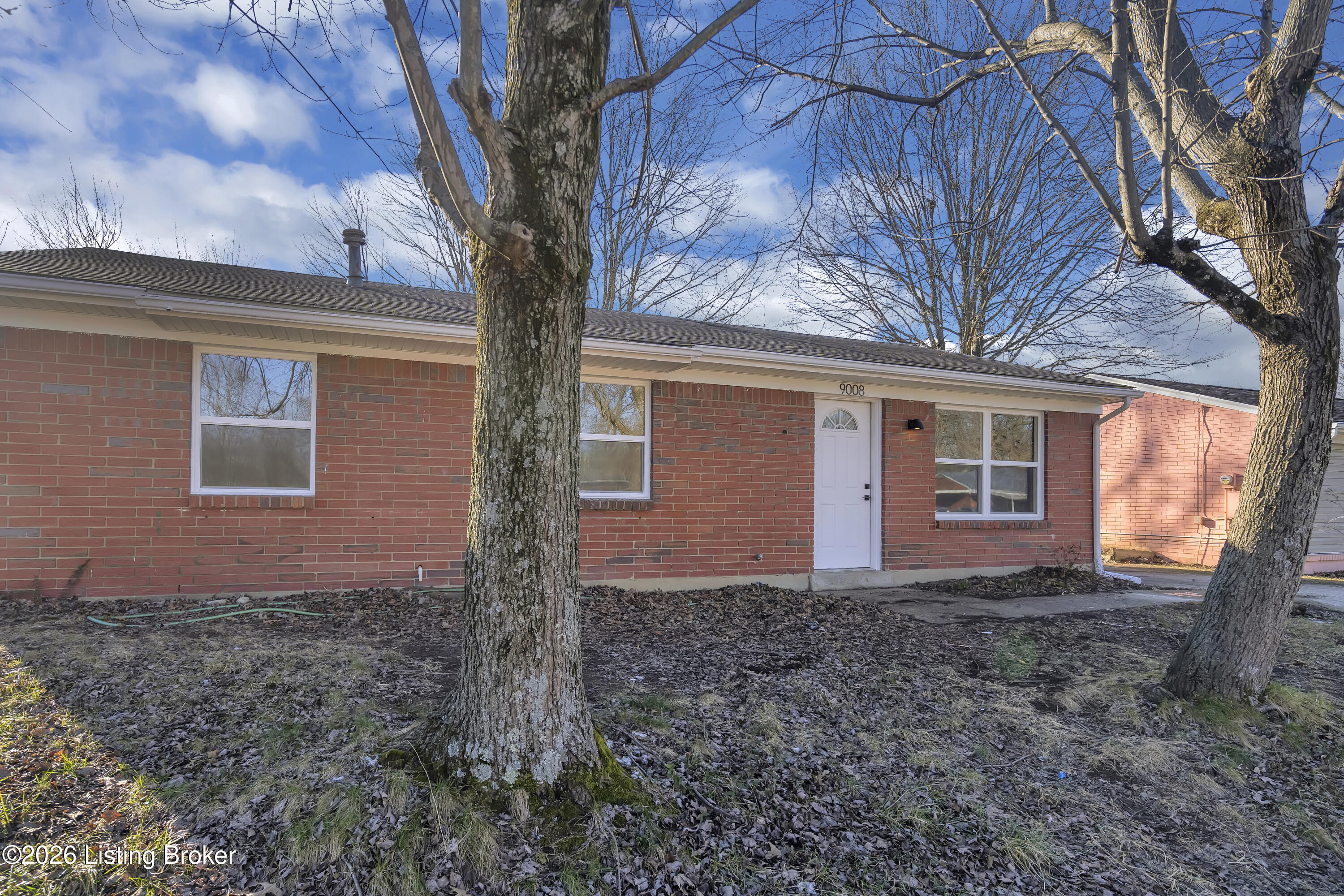9008 Willowcreek Dr