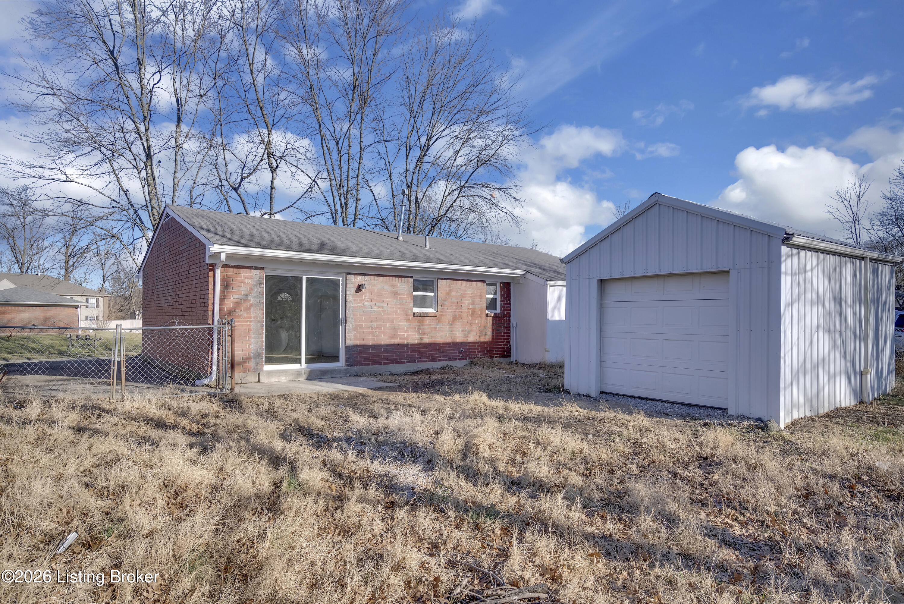 9008 Willowcreek Dr