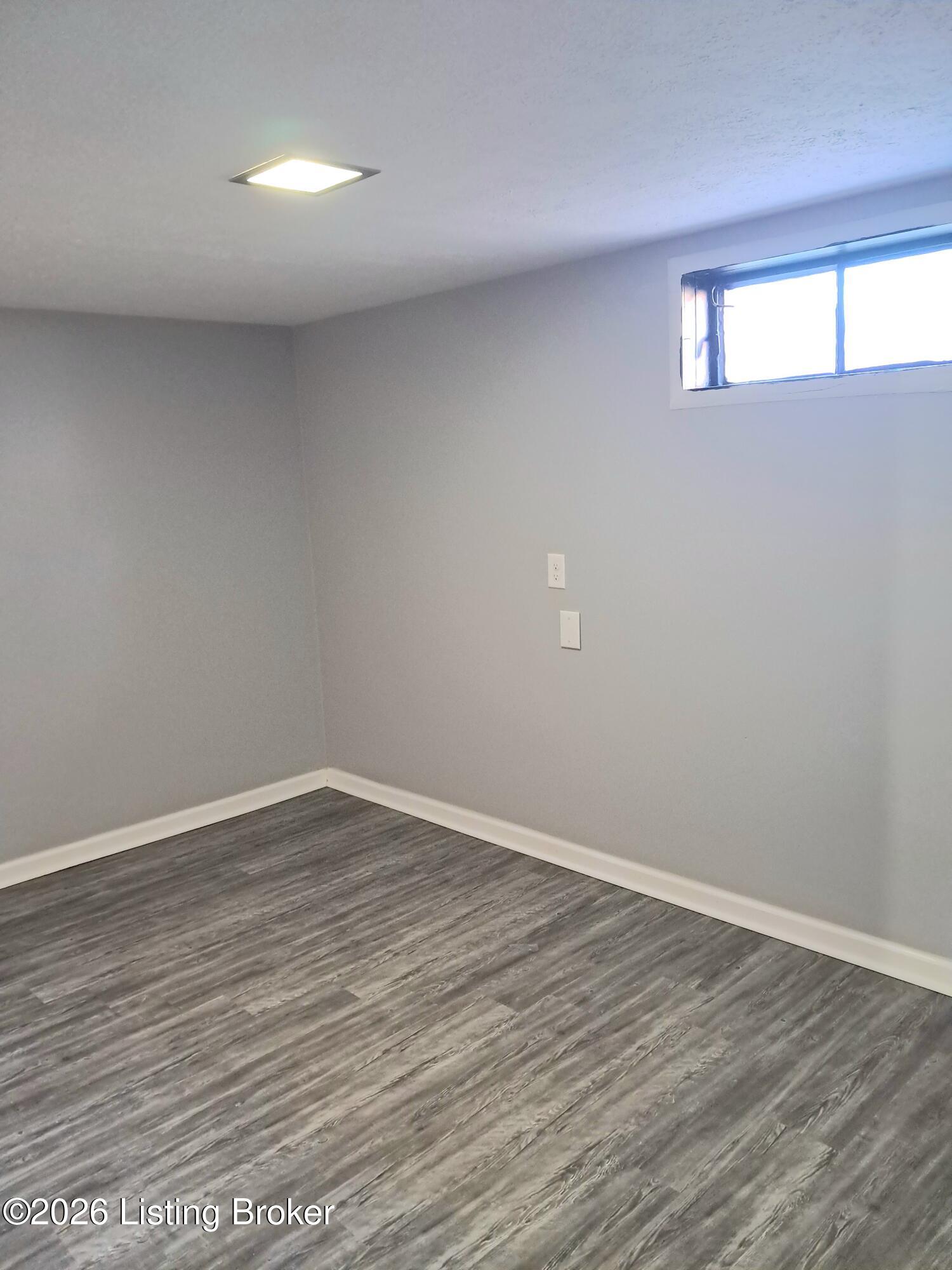 5013 Invicta Dr