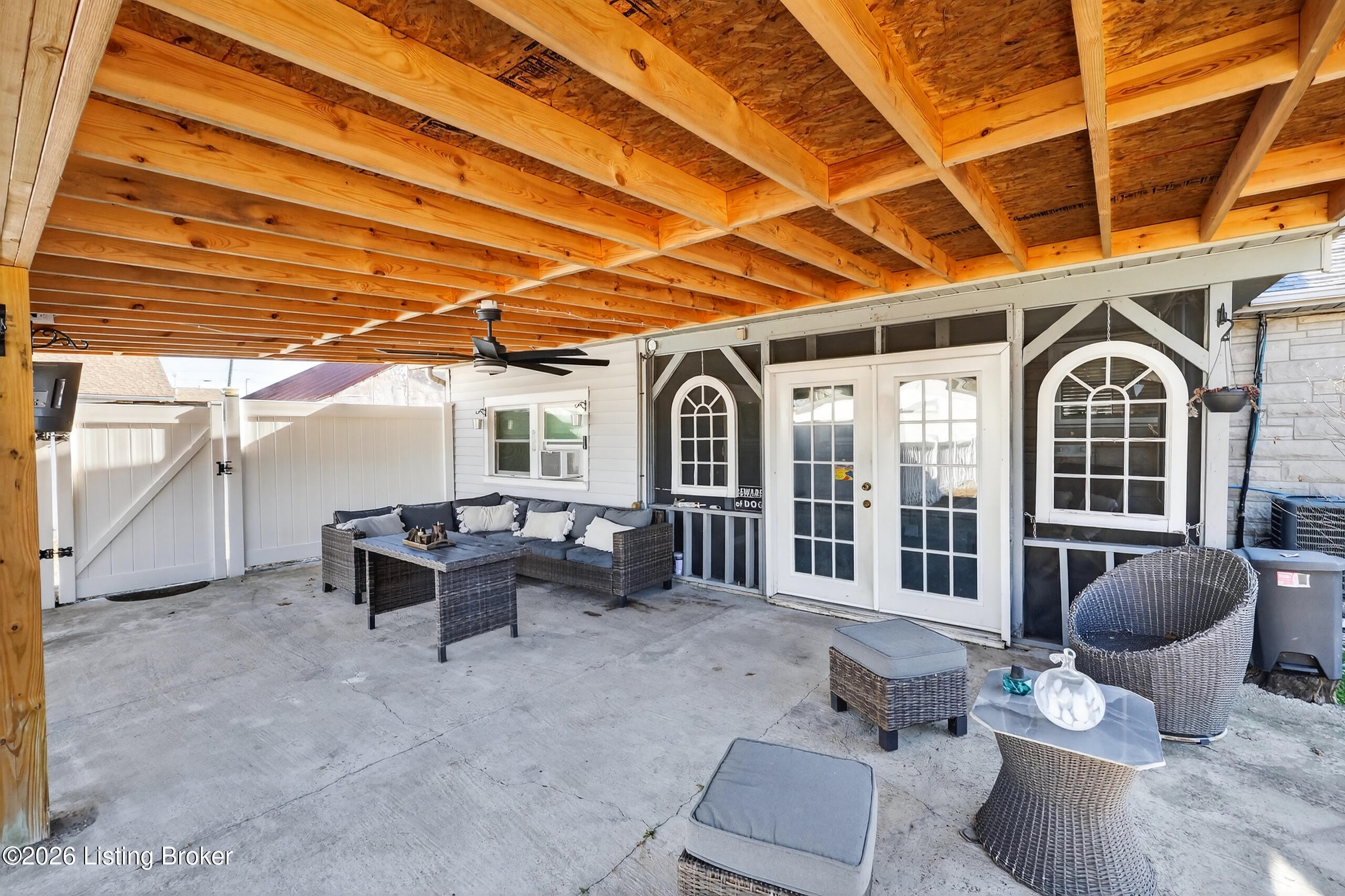 3705 S South Park Rd