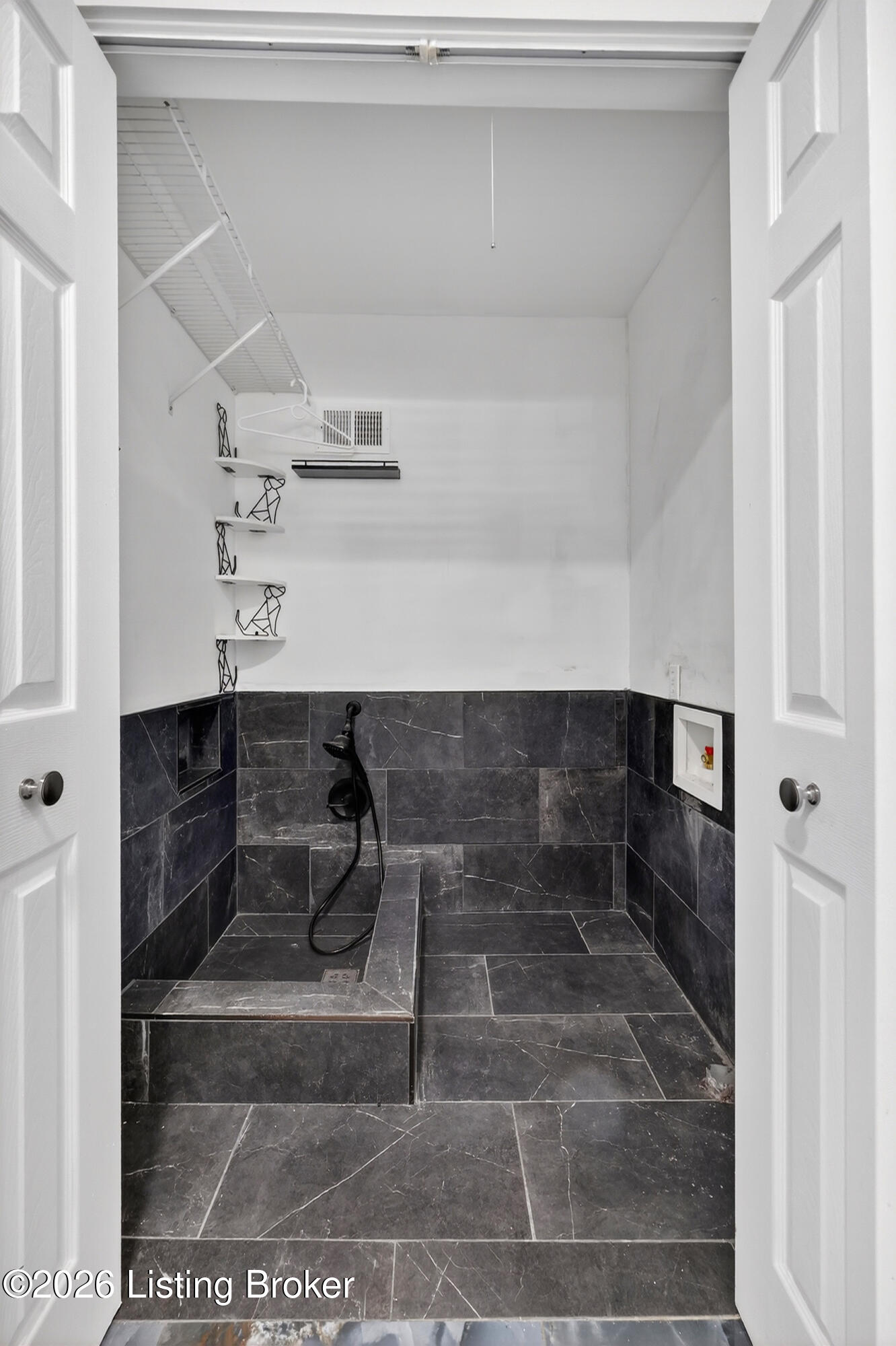 3705 S South Park Rd