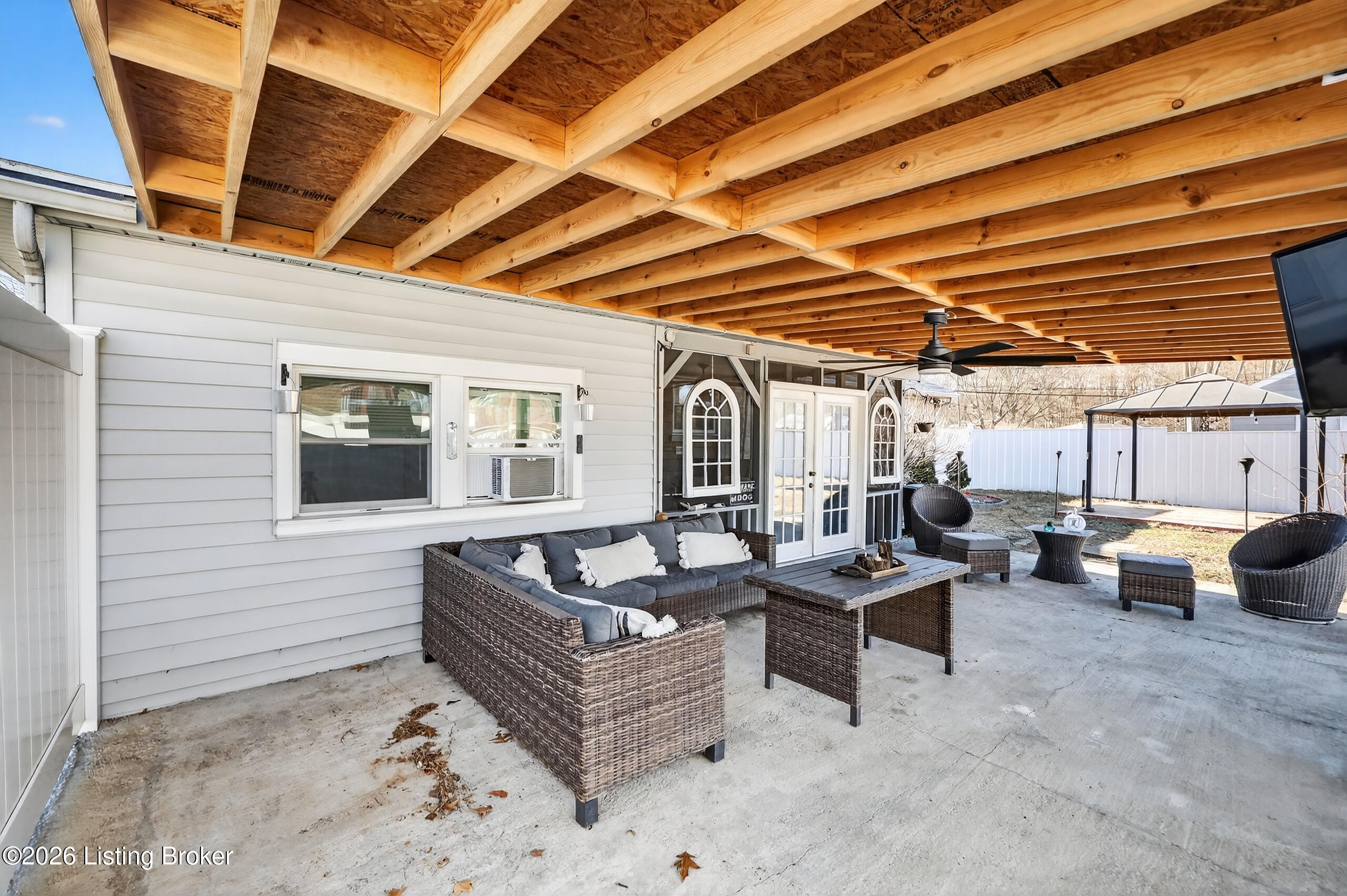 3705 S South Park Rd