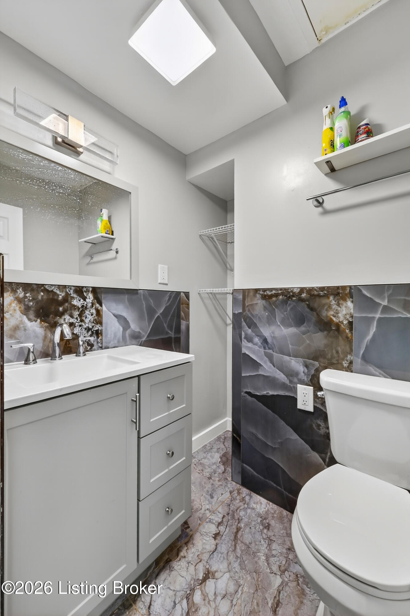 3705 S South Park Rd