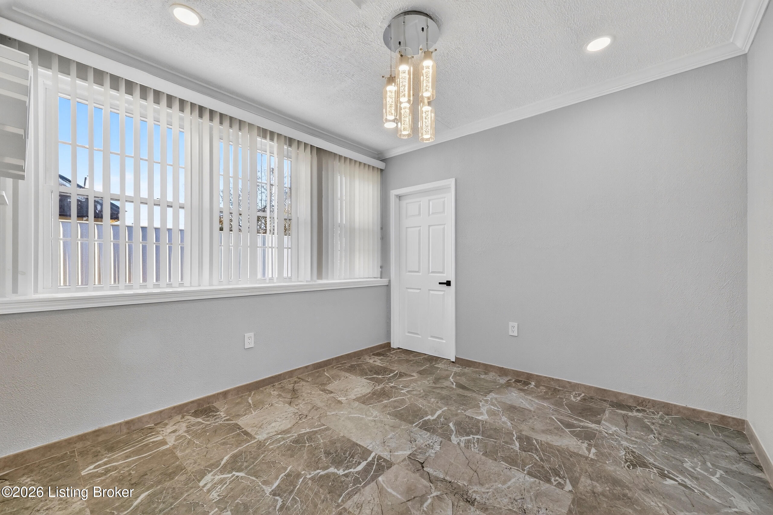 3705 S South Park Rd