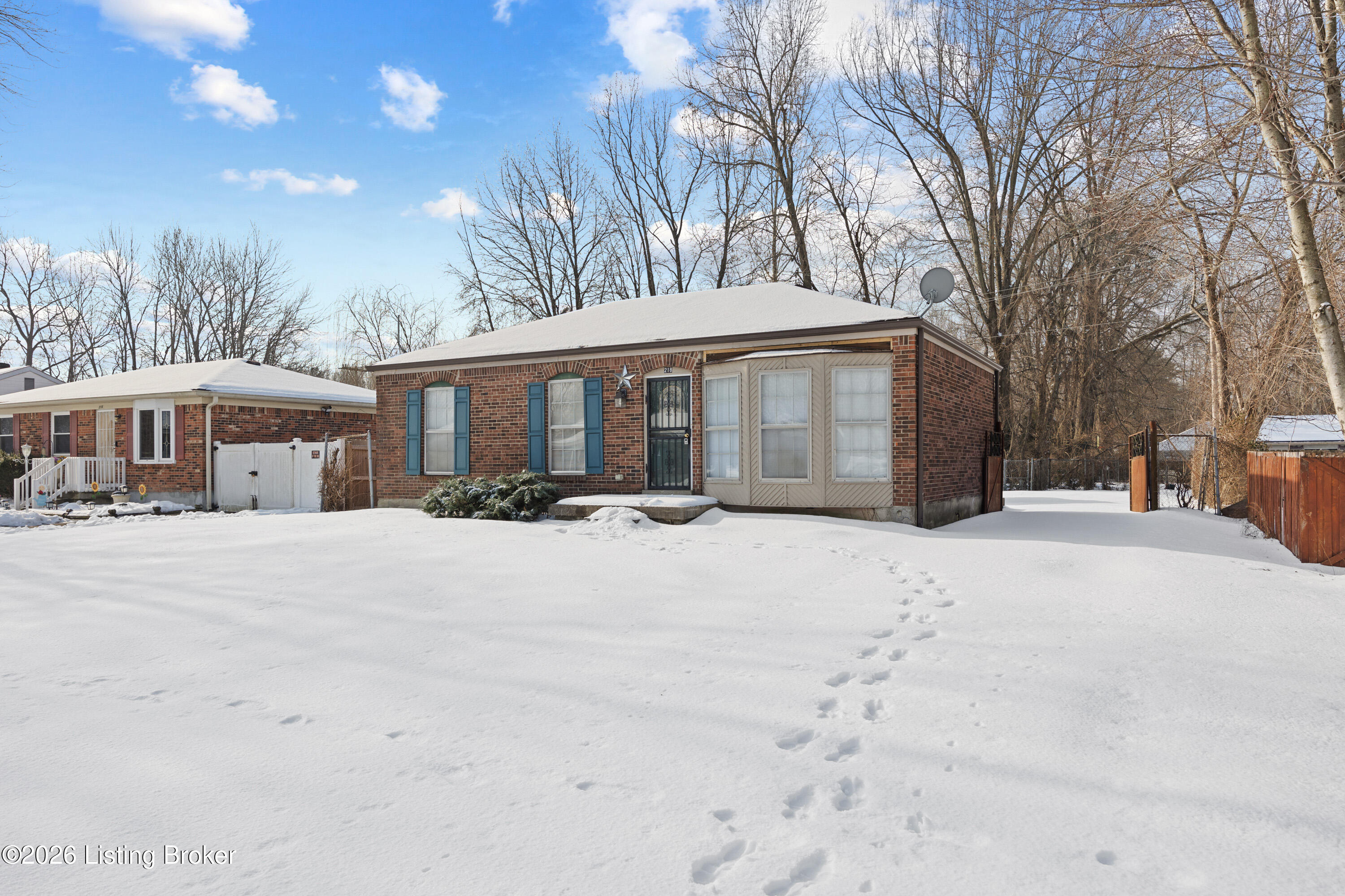 218 Glissade Dr