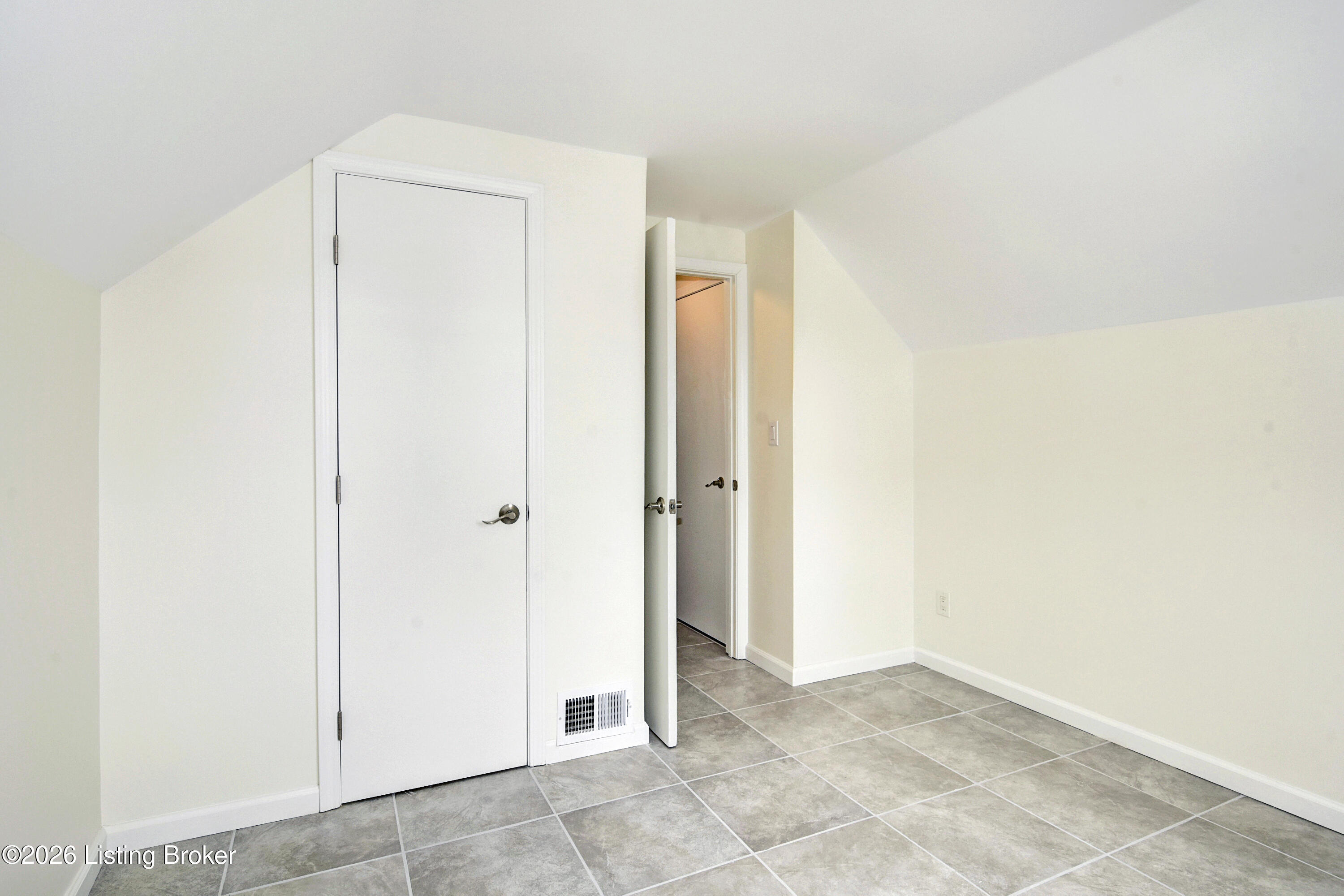 13501 Horncastle Way