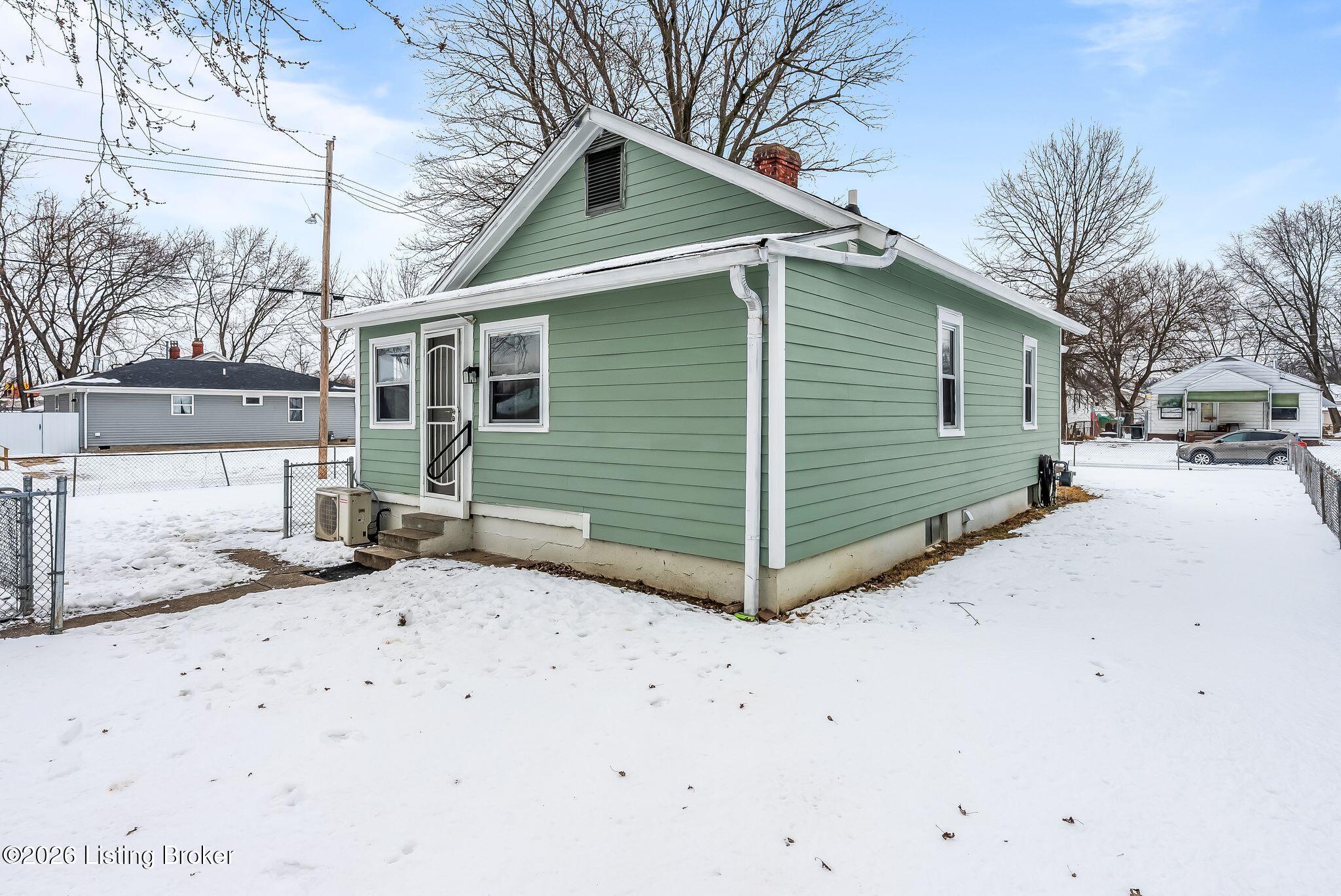 4000 Woodruff Ave