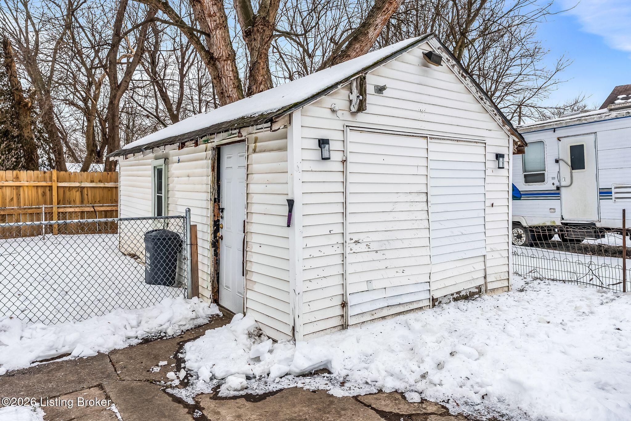 4000 Woodruff Ave