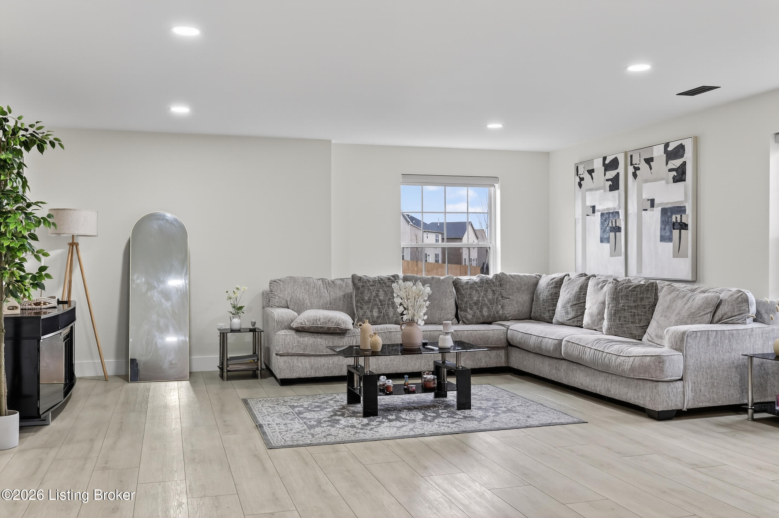 11946 Cascade Falls Trail