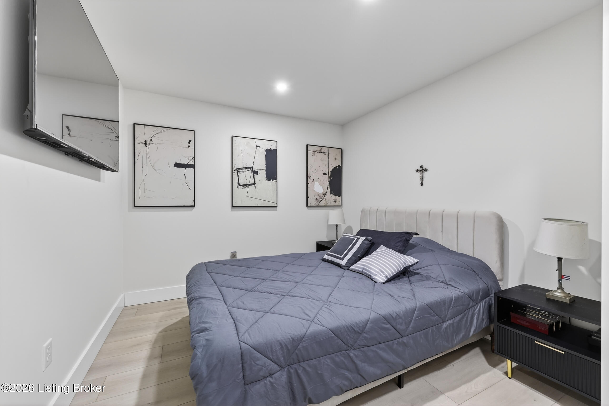 11946 Cascade Falls Trail