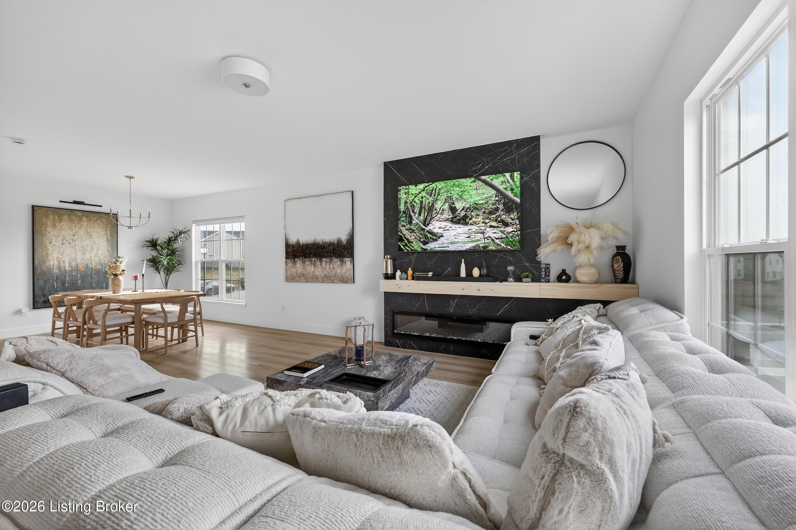 11946 Cascade Falls Trail