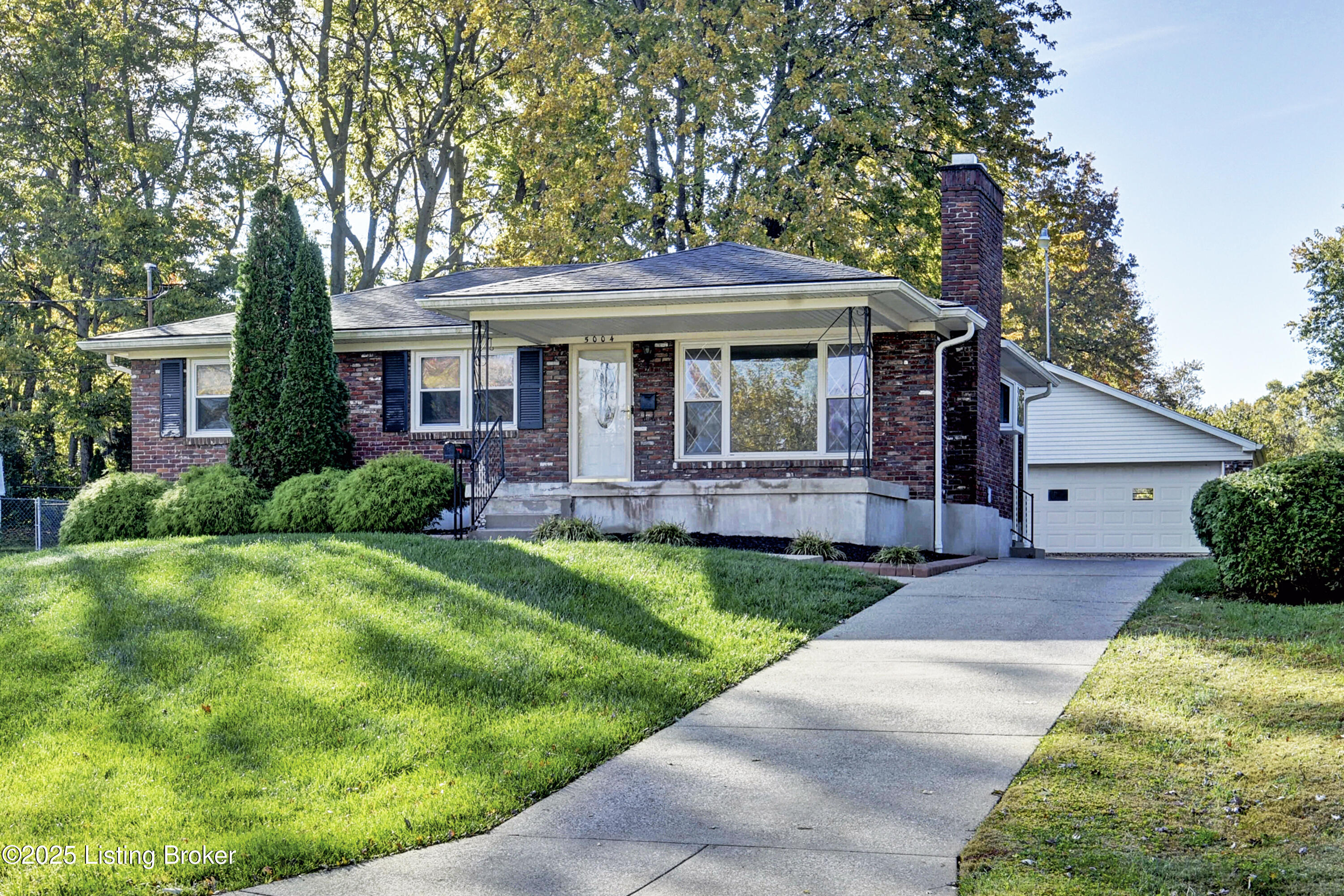 5004 Cedar Brook Ct